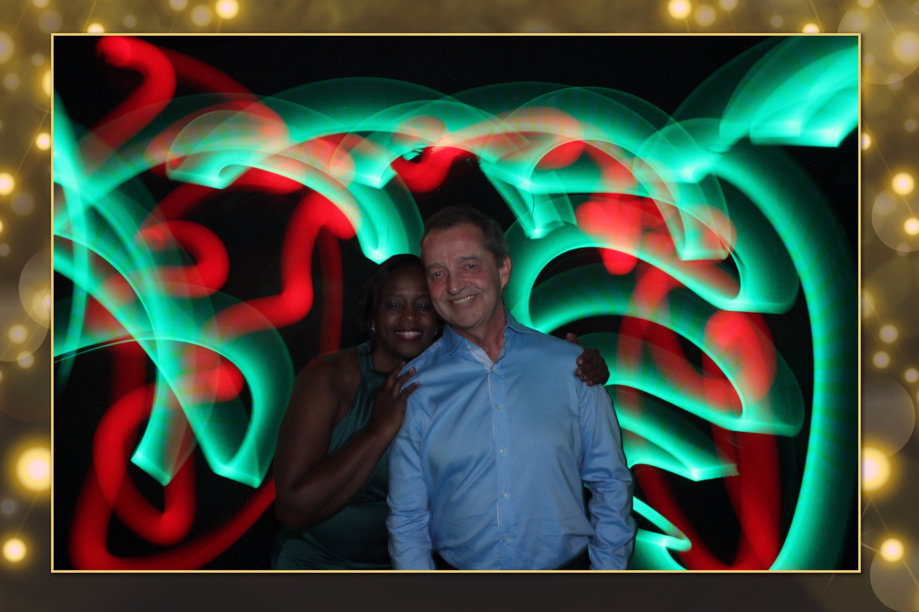 Cenovus Light Painting I | View more photos from the event at gallery.flashworksphotobooth.com/u/FlashworksPhotoboothInc/Cenovus-Light-Painting-I