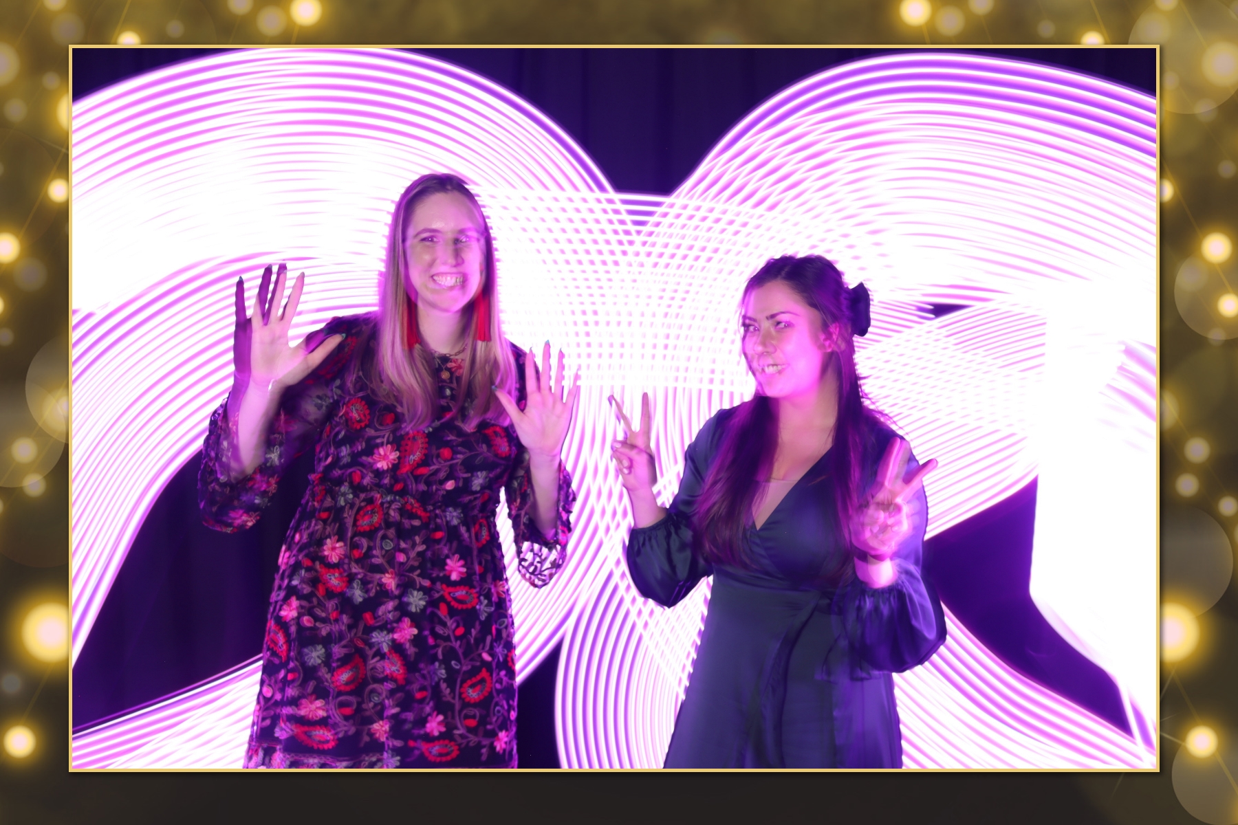 Cenovus Light Painting II | View more photos from the event at gallery.flashworksphotobooth.com/u/FlashworksPhotoboothInc/Cenovus-Light-Painting-II