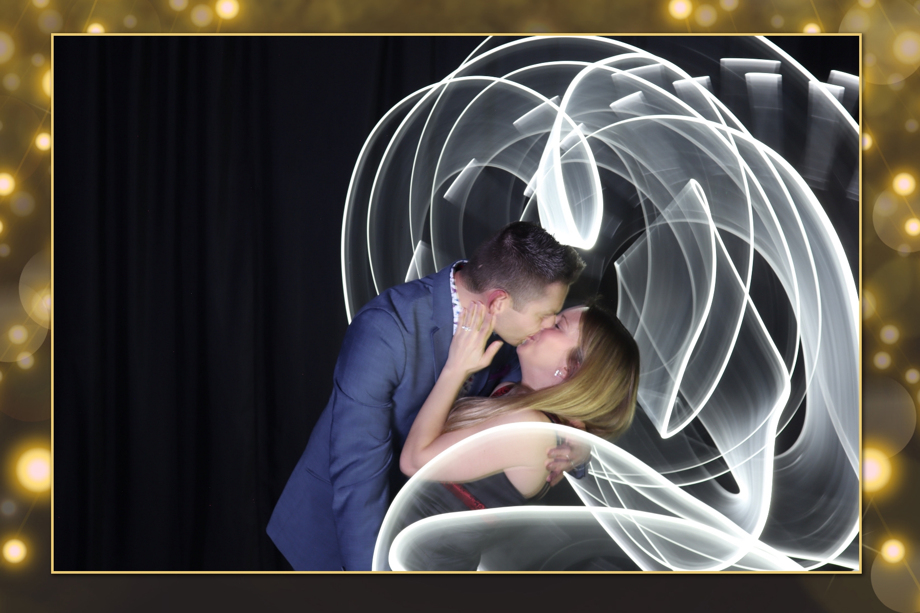 Cenovus Light Painting II | View more photos from the event at gallery.flashworksphotobooth.com/u/FlashworksPhotoboothInc/Cenovus-Light-Painting-II