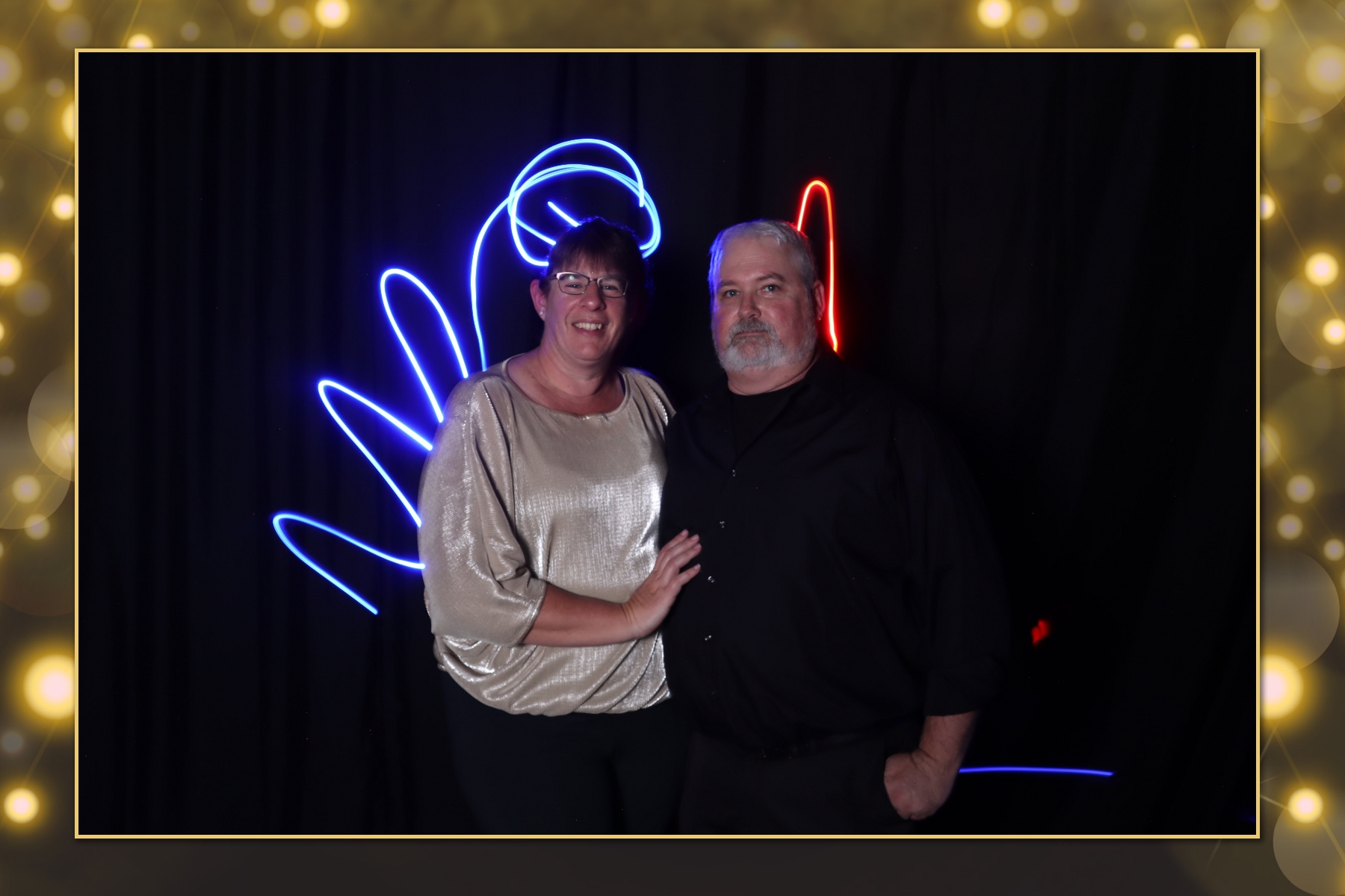Cenovus Light Painting II | View more photos from the event at gallery.flashworksphotobooth.com/u/FlashworksPhotoboothInc/Cenovus-Light-Painting-II
