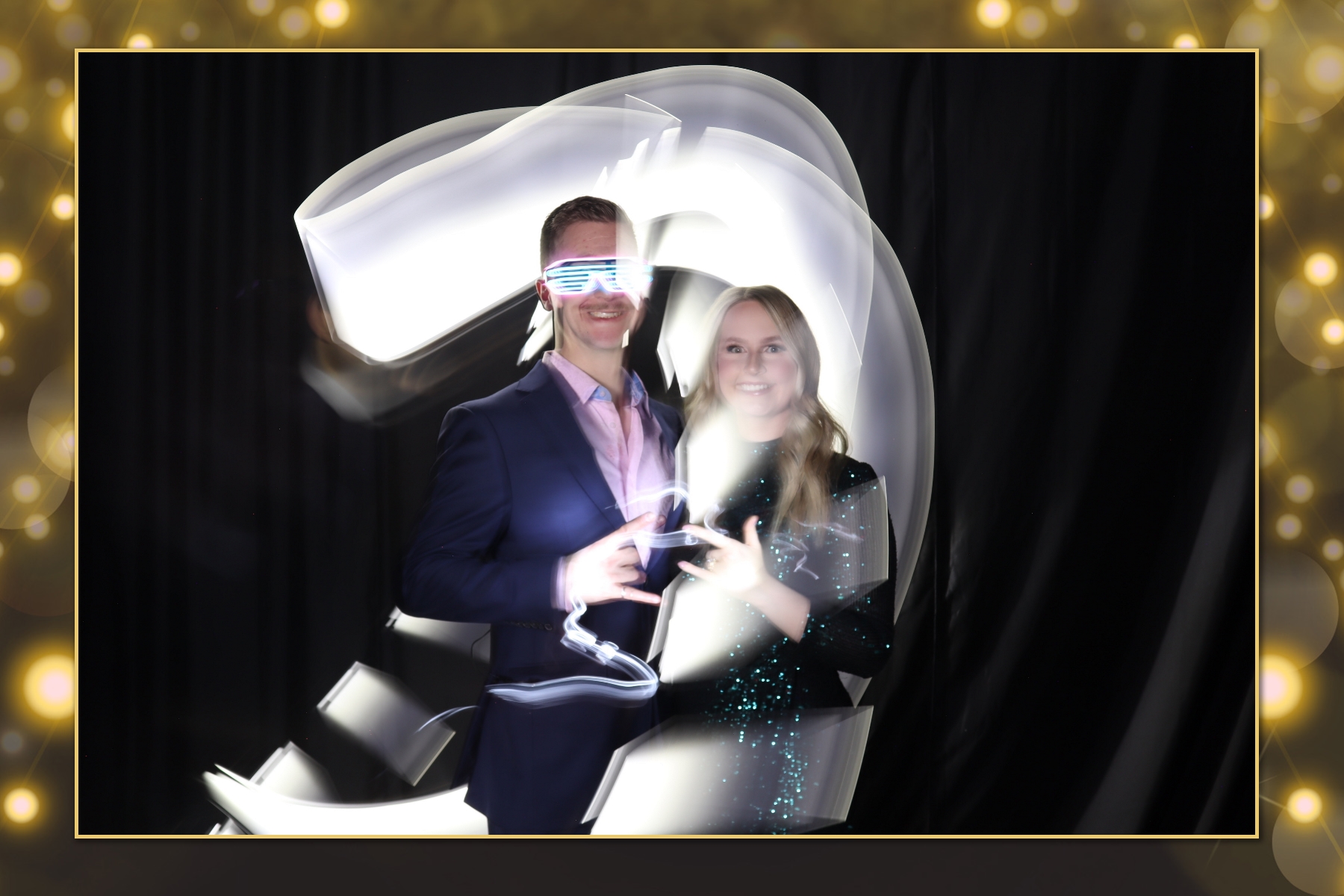 Cenovus Light Painting II | View more photos from the event at gallery.flashworksphotobooth.com/u/FlashworksPhotoboothInc/Cenovus-Light-Painting-II