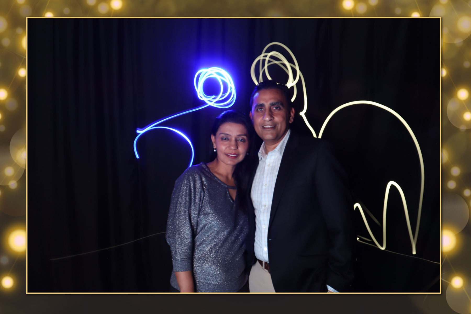 Cenovus Light Painting II | View more photos from the event at gallery.flashworksphotobooth.com/u/FlashworksPhotoboothInc/Cenovus-Light-Painting-II