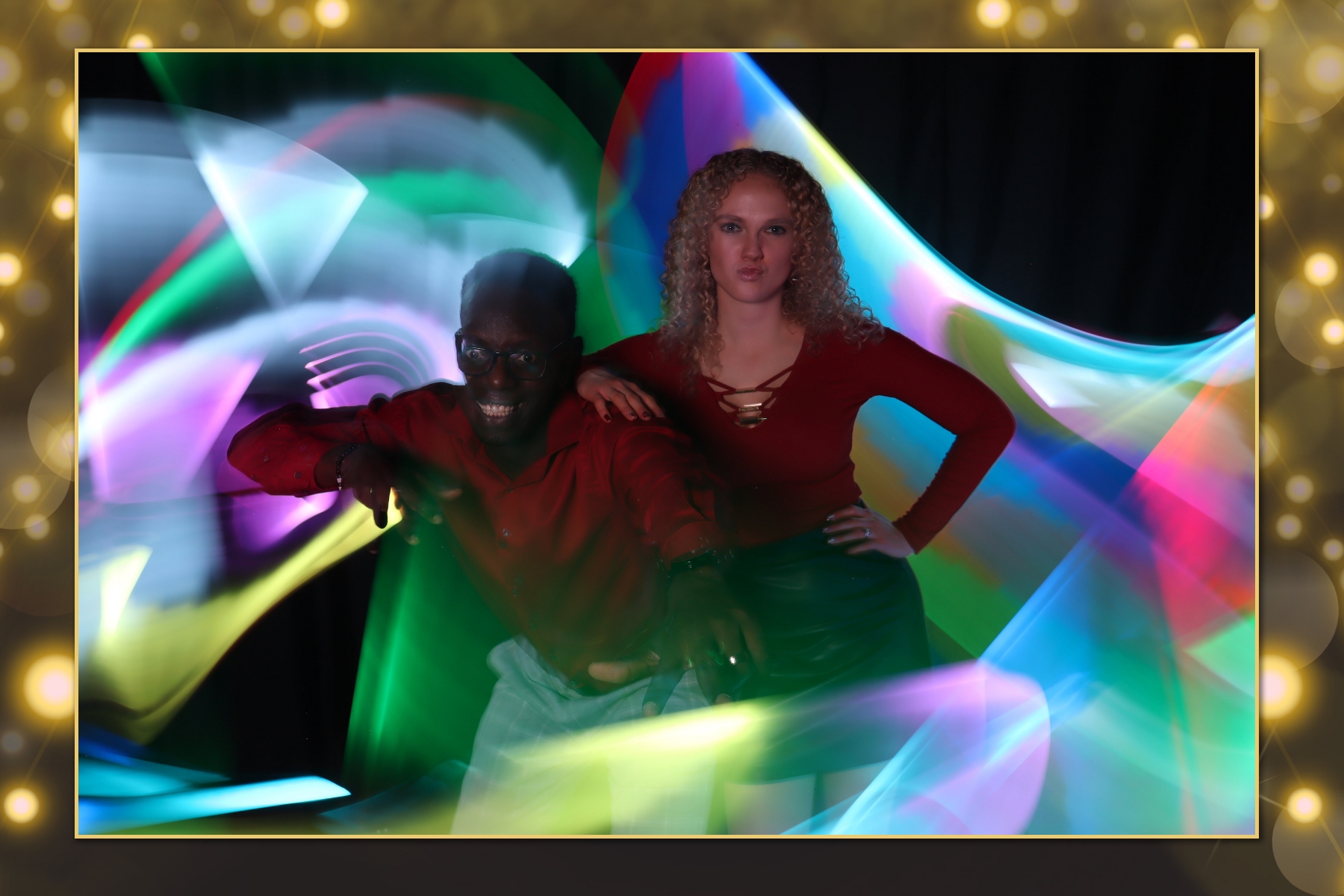 Cenovus Light Painting II | View more photos from the event at gallery.flashworksphotobooth.com/u/FlashworksPhotoboothInc/Cenovus-Light-Painting-II