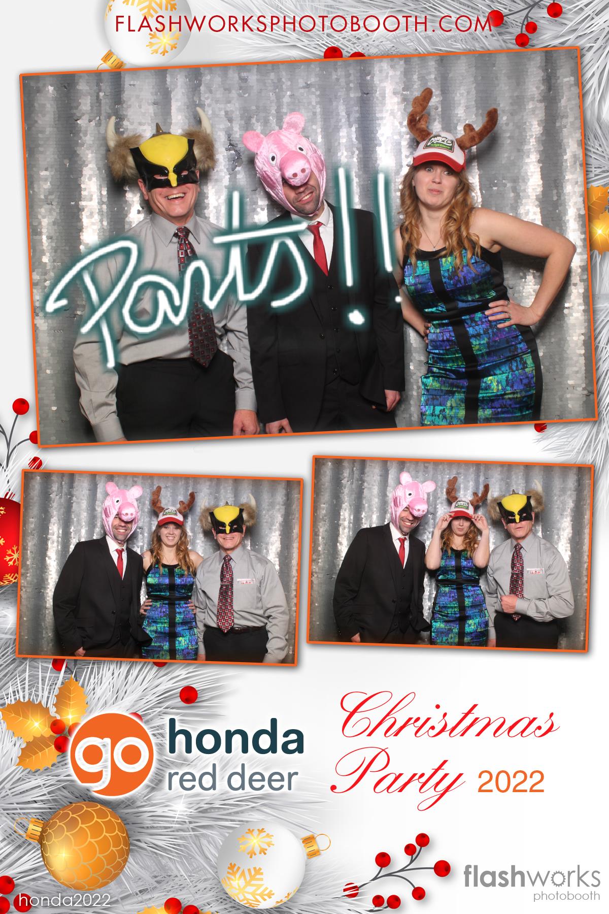 Red Deer Honda 2022 Christmas Party | View more photos from the event at gallery.flashworksphotobooth.com/u/FlashworksPhotoboothInc/Red-Deer-Honda-2022-Christmas-Party