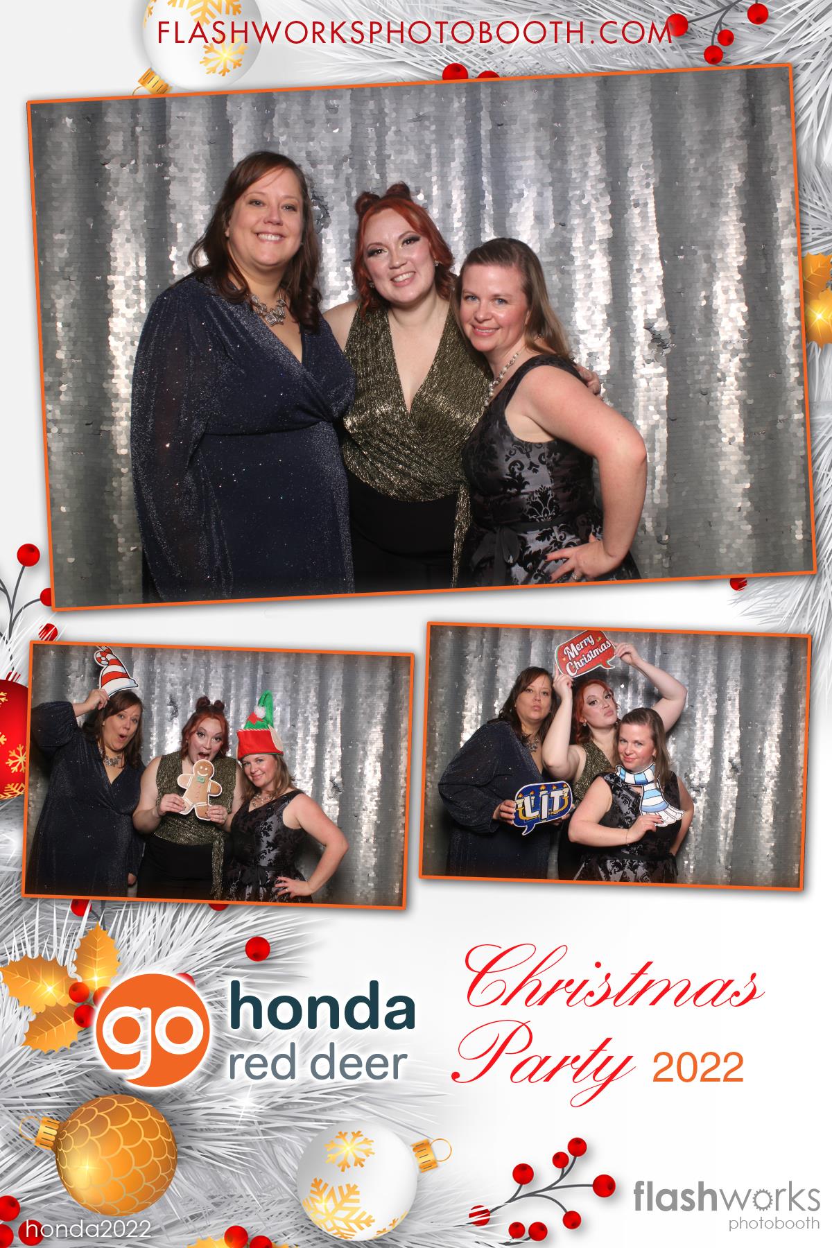 Red Deer Honda 2022 Christmas Party | View more photos from the event at gallery.flashworksphotobooth.com/u/FlashworksPhotoboothInc/Red-Deer-Honda-2022-Christmas-Party