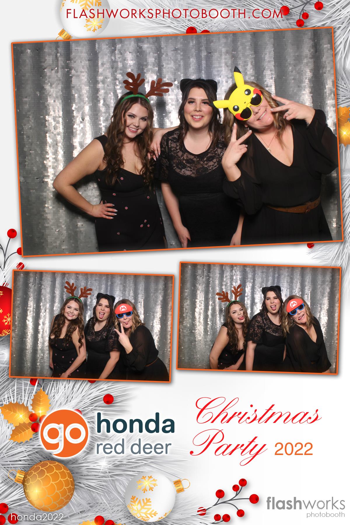 Red Deer Honda 2022 Christmas Party | View more photos from the event at gallery.flashworksphotobooth.com/u/FlashworksPhotoboothInc/Red-Deer-Honda-2022-Christmas-Party