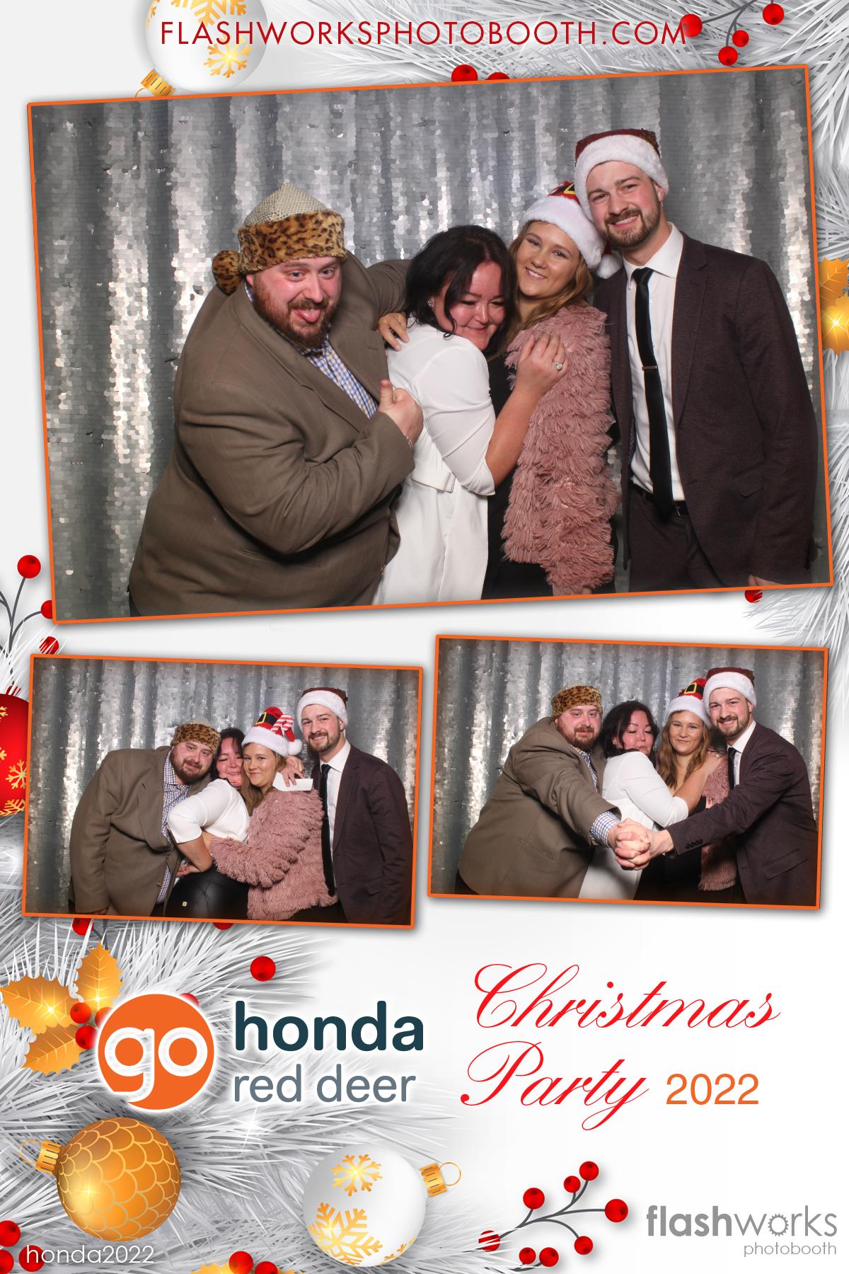 Red Deer Honda 2022 Christmas Party | View more photos from the event at gallery.flashworksphotobooth.com/u/FlashworksPhotoboothInc/Red-Deer-Honda-2022-Christmas-Party