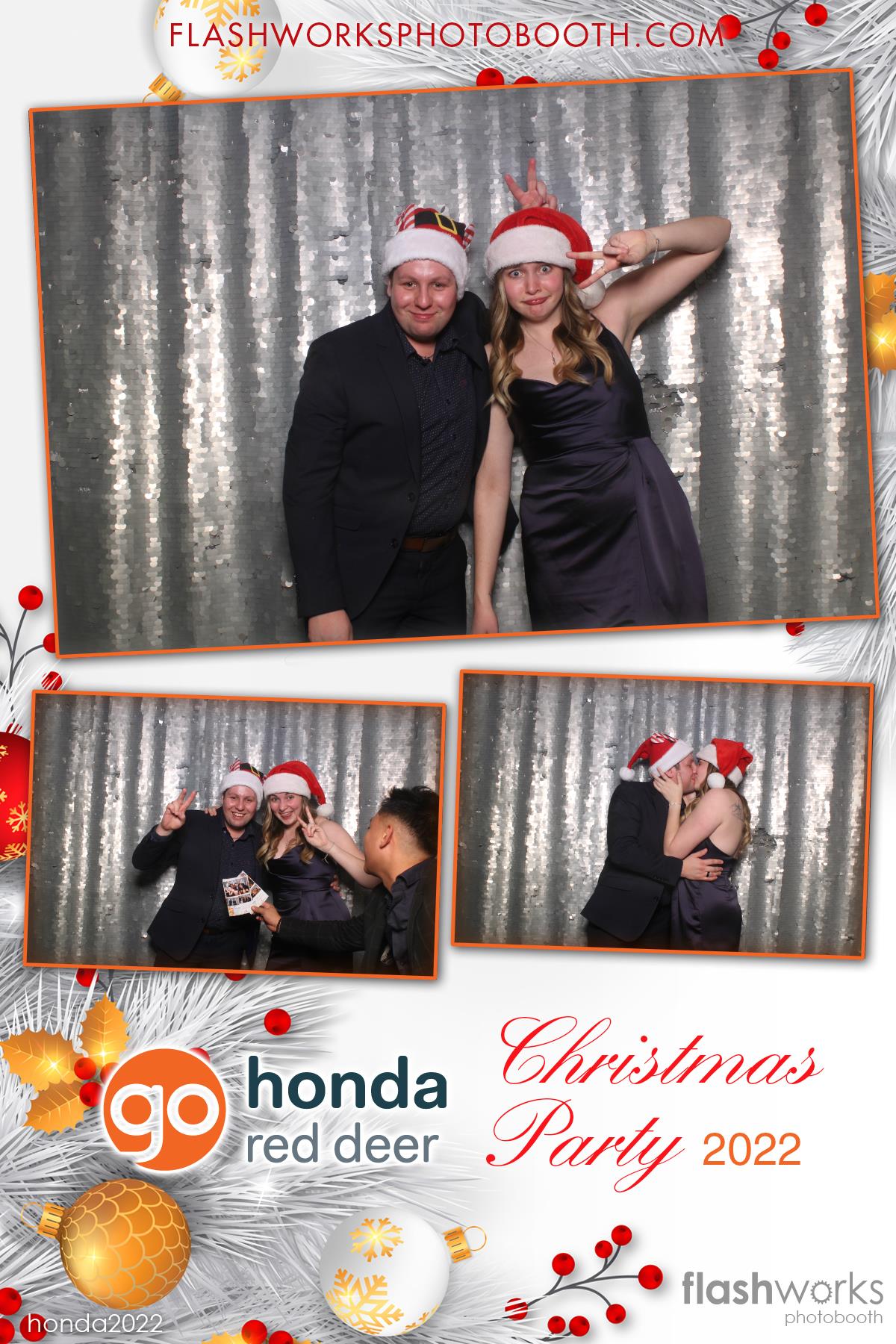 Red Deer Honda 2022 Christmas Party | View more photos from the event at gallery.flashworksphotobooth.com/u/FlashworksPhotoboothInc/Red-Deer-Honda-2022-Christmas-Party