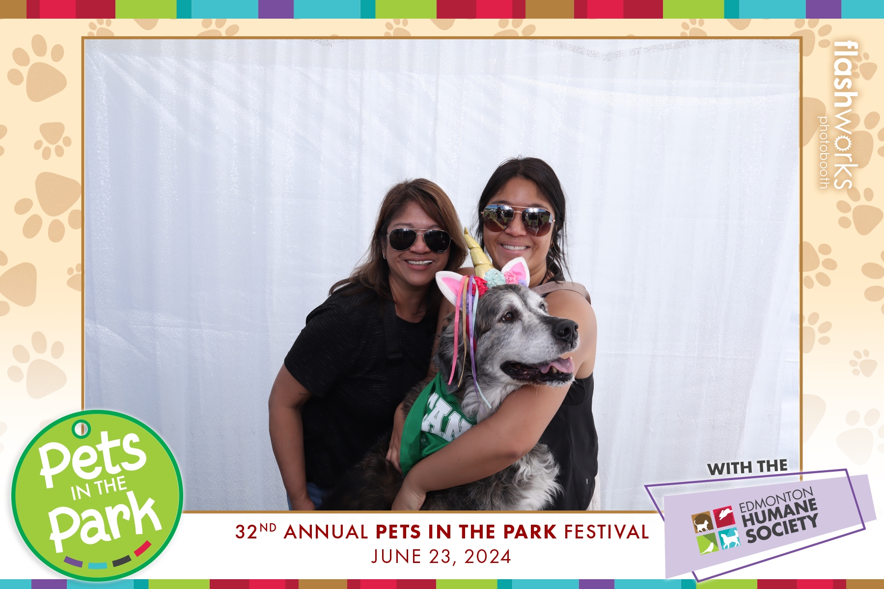 Edmonton Humane Society Pets in the Park | View more photos from the event at gallery.flashworksphotobooth.com/u/FlashworksPhotoboothInc/Edmonton-Humane-Society-Pets-in-the-Park-0