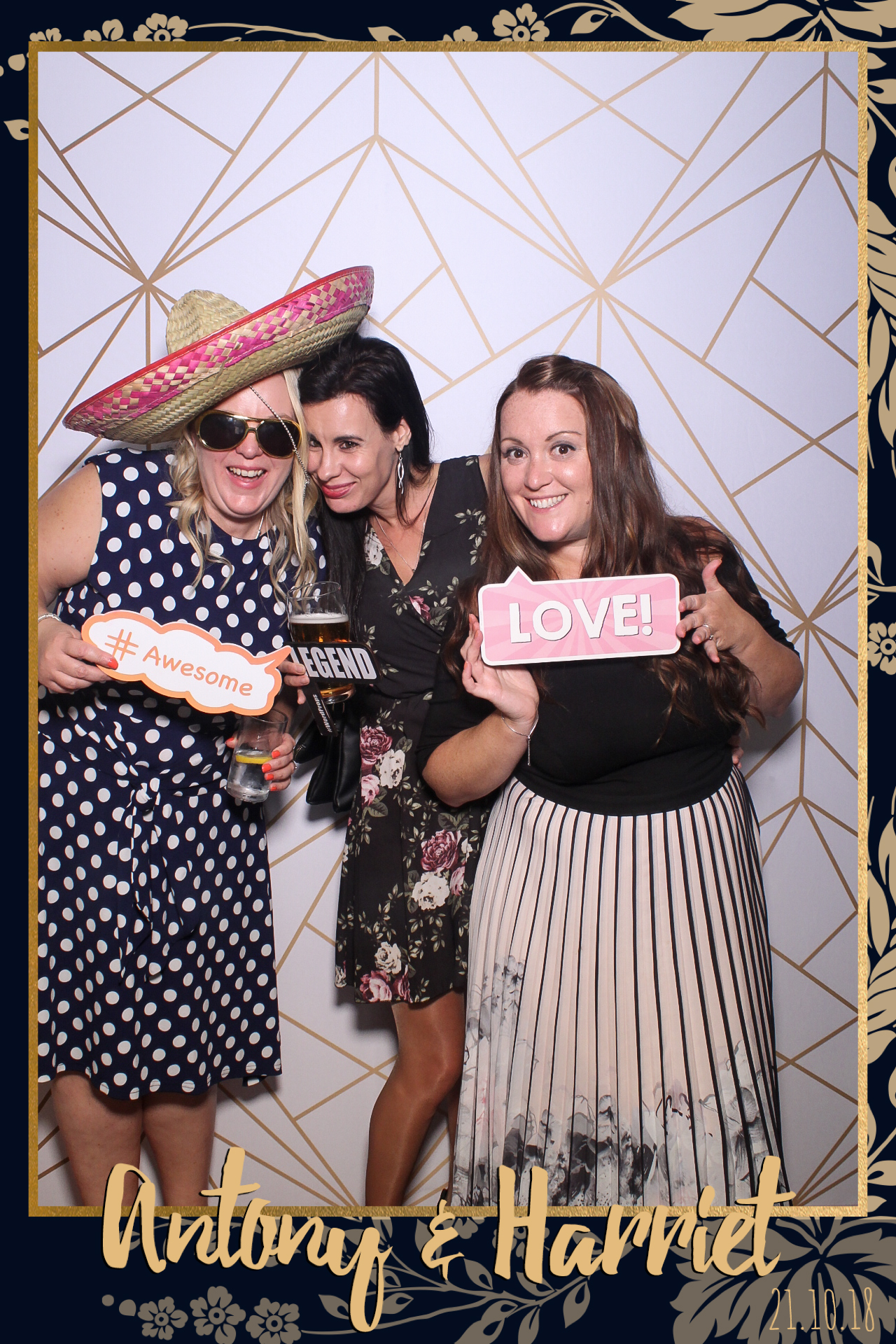 Anthony & Harriet Wedding | View more photos from the event at gallery.freshbooths.com/u/FreshBooths/Anthony-Harriet-Wedding