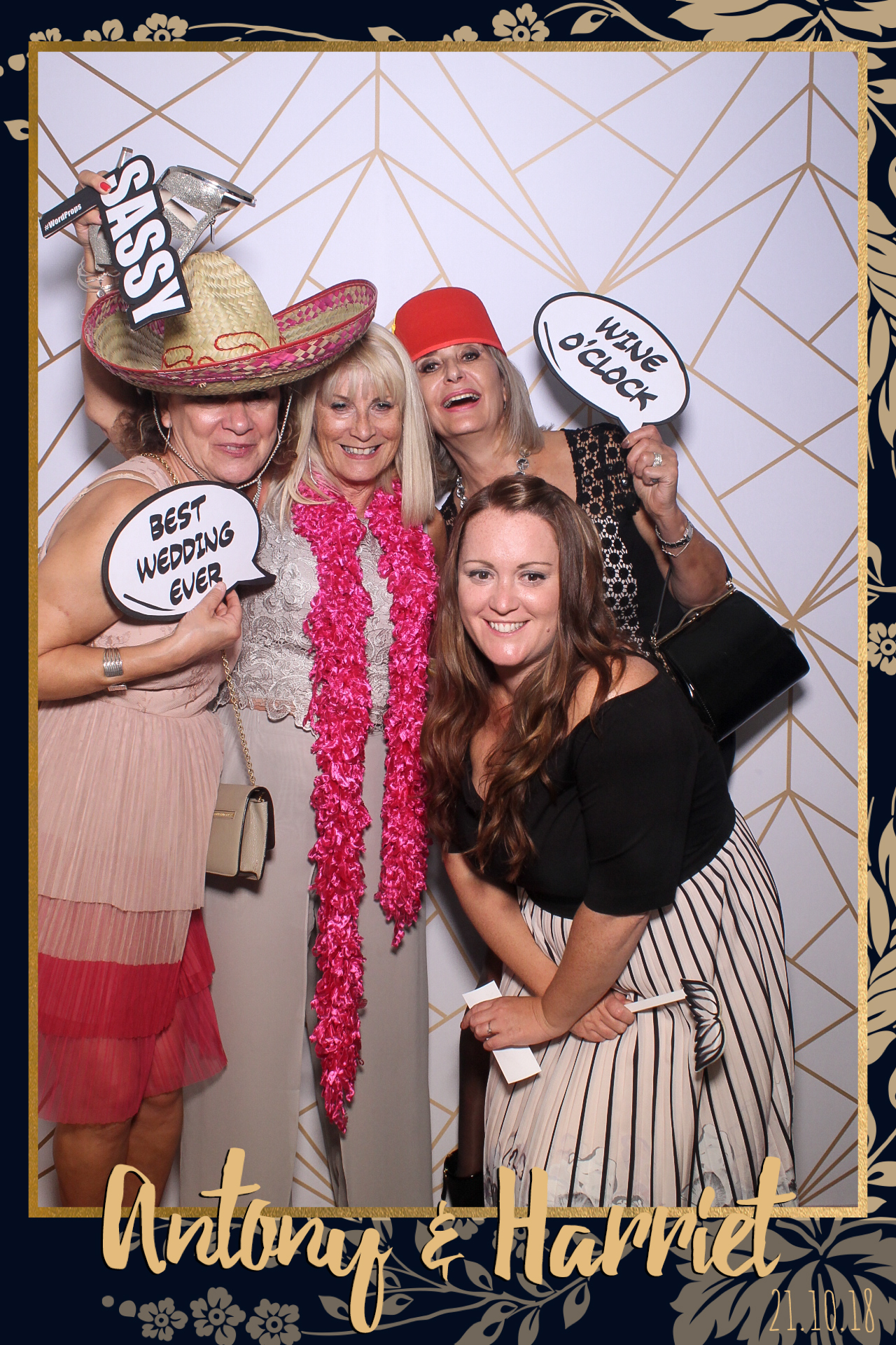 Anthony & Harriet Wedding | View more photos from the event at gallery.freshbooths.com/u/FreshBooths/Anthony-Harriet-Wedding