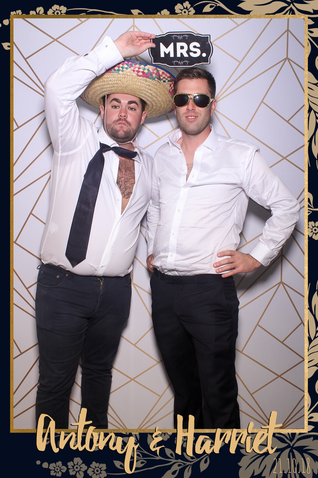 Anthony & Harriet Wedding | View more photos from the event at gallery.freshbooths.com/u/FreshBooths/Anthony-Harriet-Wedding
