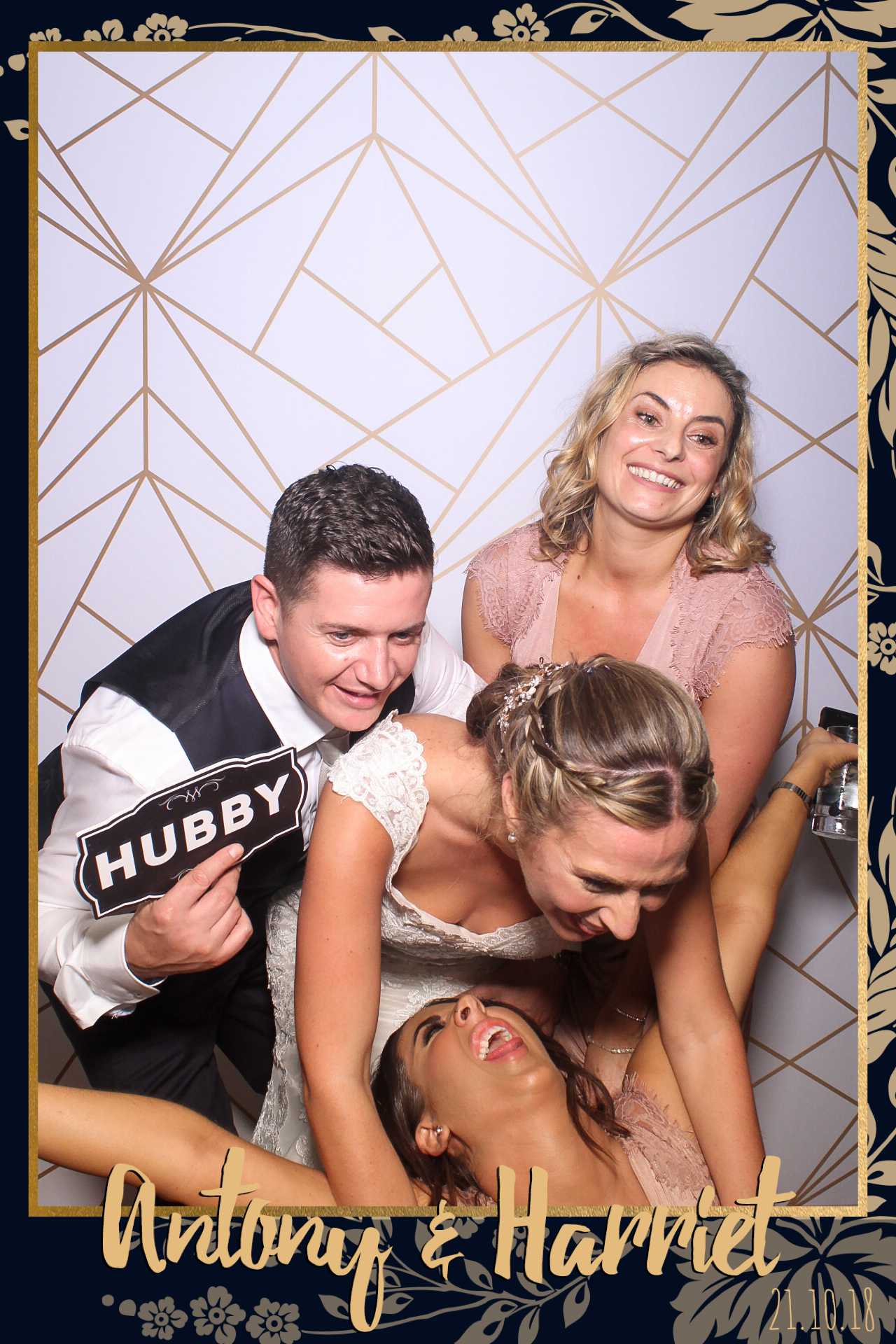 Anthony & Harriet Wedding | View more photos from the event at gallery.freshbooths.com/u/FreshBooths/Anthony-Harriet-Wedding