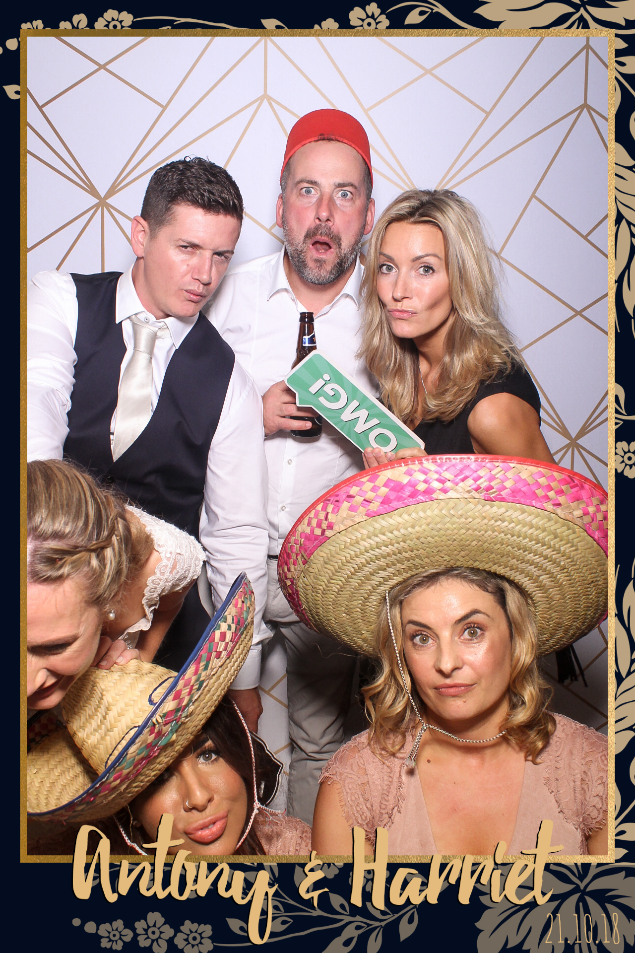 Anthony & Harriet Wedding | View more photos from the event at gallery.freshbooths.com/u/FreshBooths/Anthony-Harriet-Wedding