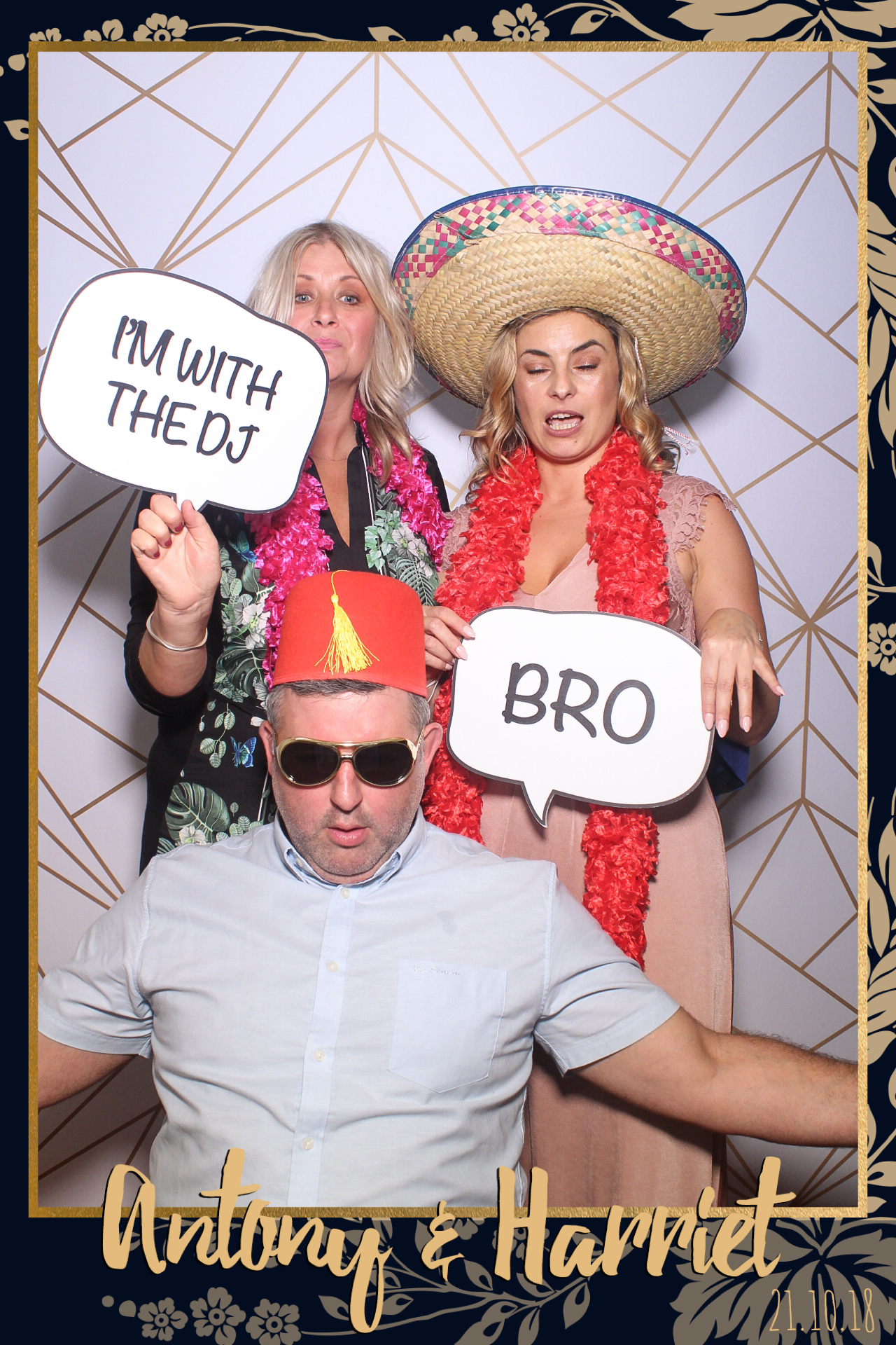 Anthony & Harriet Wedding | View more photos from the event at gallery.freshbooths.com/u/FreshBooths/Anthony-Harriet-Wedding