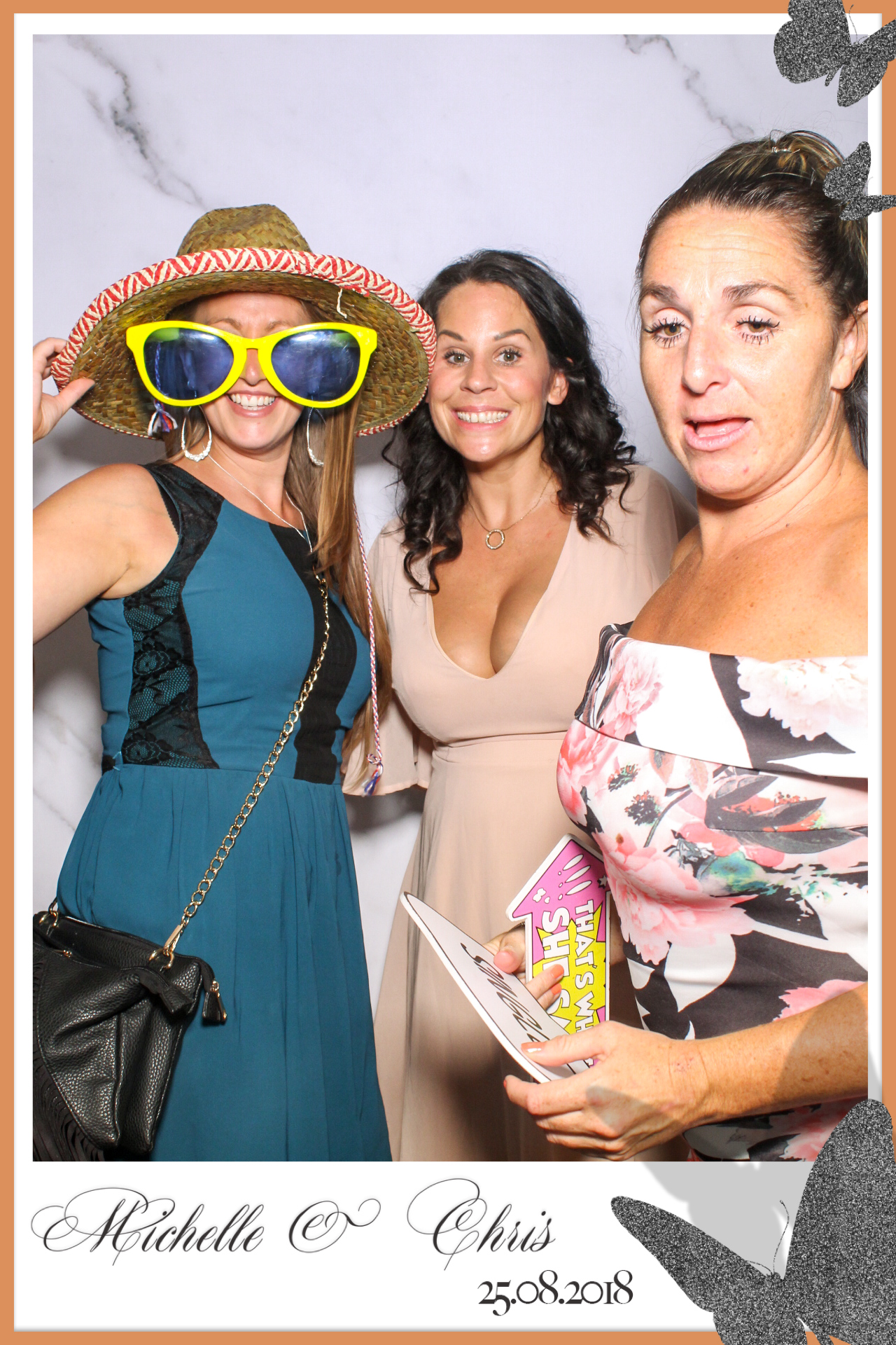 Chris & Michelle Wedding | View more photos from the event at gallery.freshbooths.com/u/FreshBooths/Chris-Michelle-Wedding