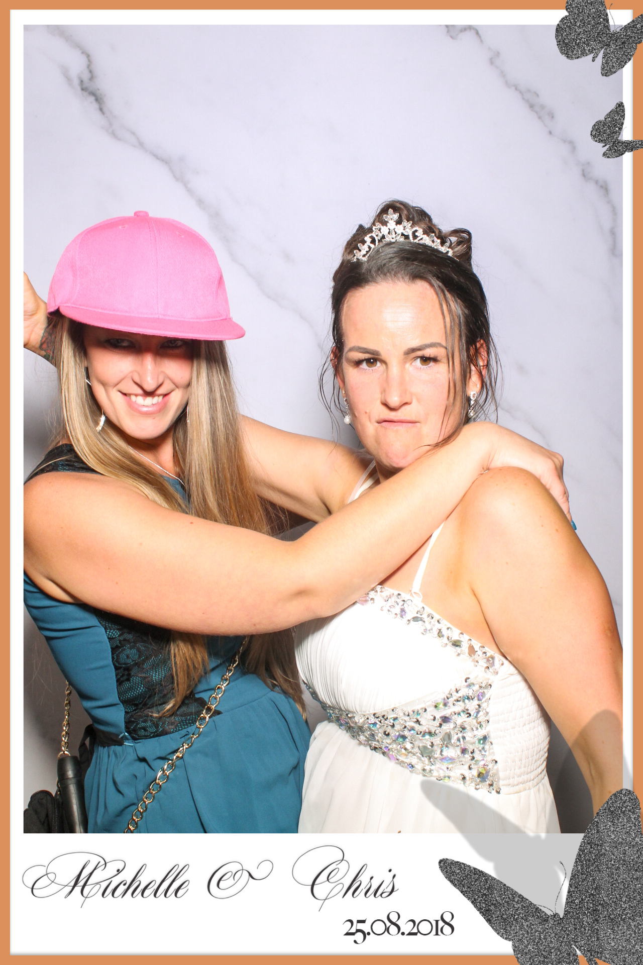 Chris & Michelle Wedding | View more photos from the event at gallery.freshbooths.com/u/FreshBooths/Chris-Michelle-Wedding