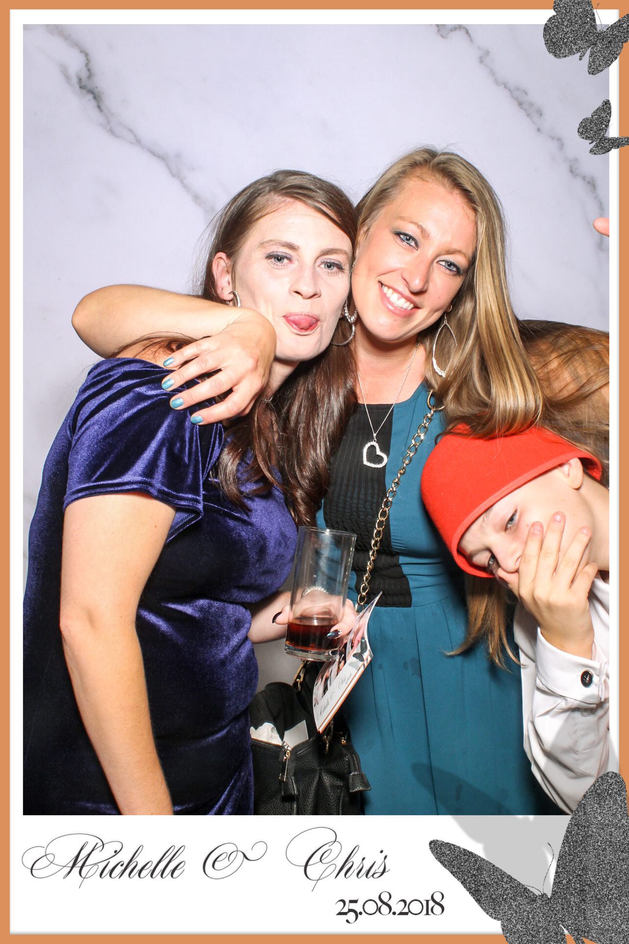 Chris & Michelle Wedding | View more photos from the event at gallery.freshbooths.com/u/FreshBooths/Chris-Michelle-Wedding