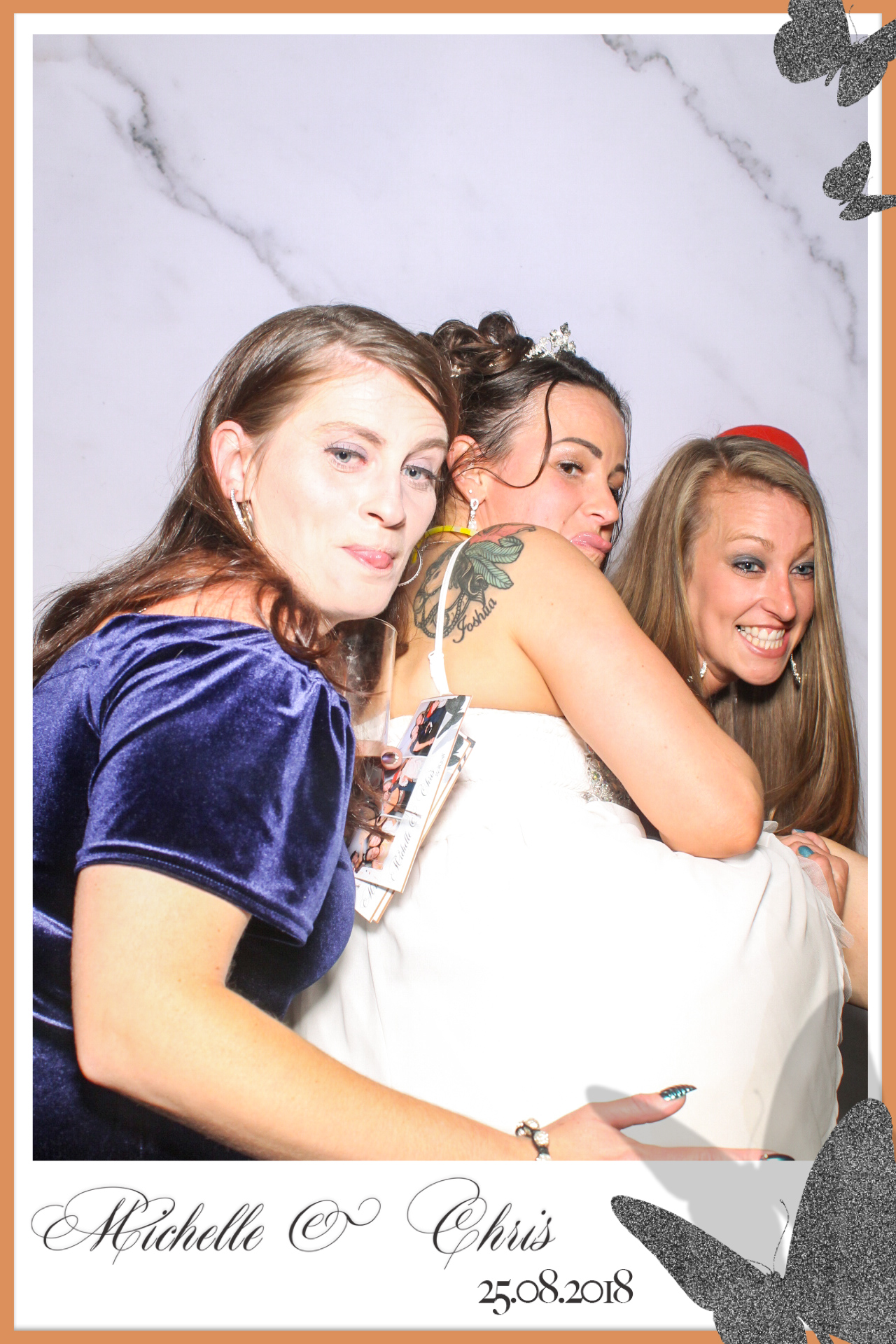 Chris & Michelle Wedding | View more photos from the event at gallery.freshbooths.com/u/FreshBooths/Chris-Michelle-Wedding