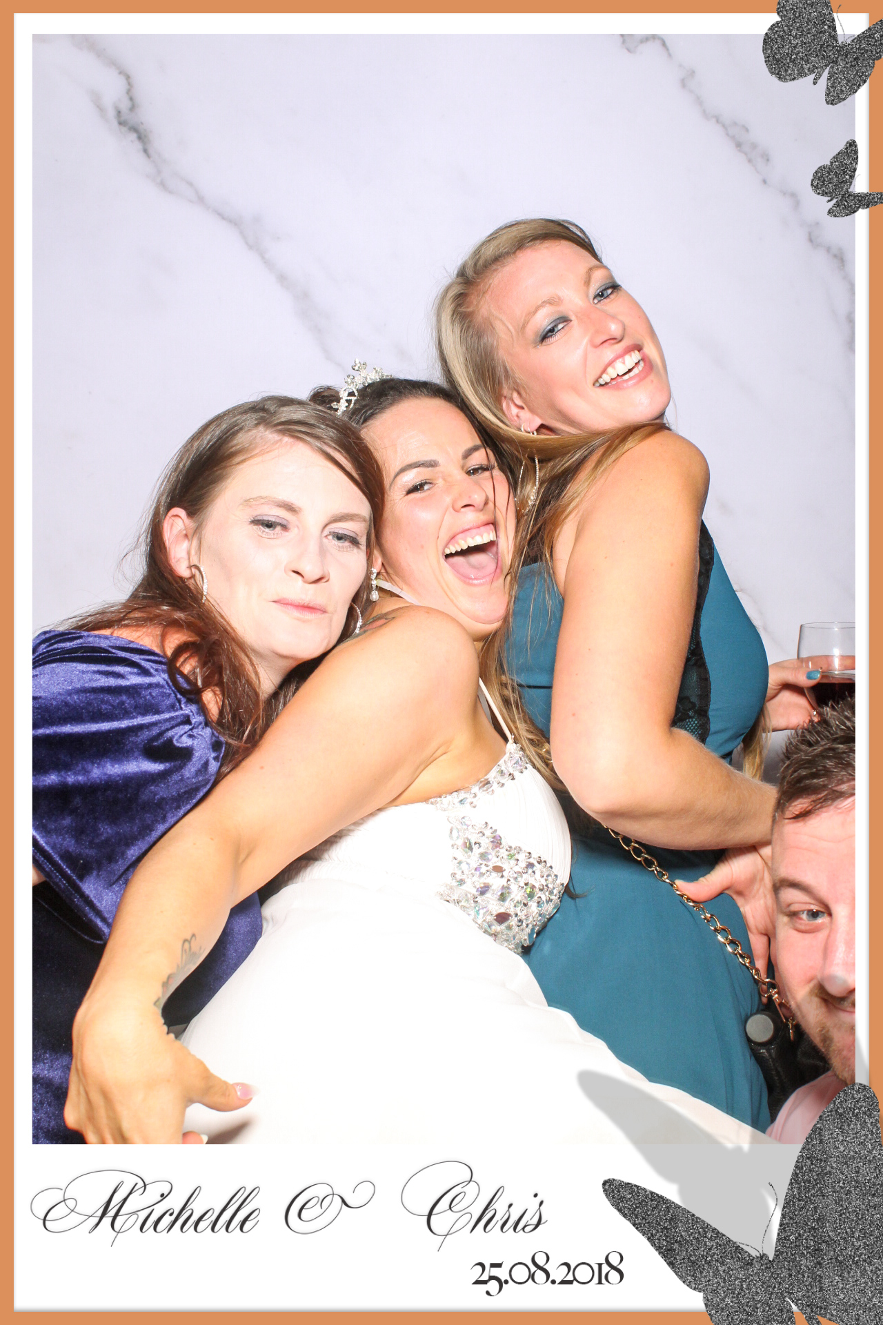 Chris & Michelle Wedding | View more photos from the event at gallery.freshbooths.com/u/FreshBooths/Chris-Michelle-Wedding