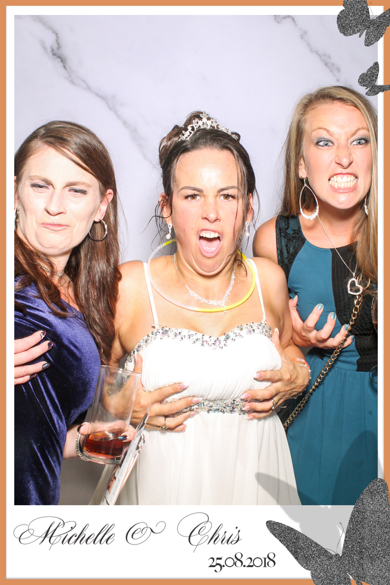 Chris & Michelle Wedding | View more photos from the event at gallery.freshbooths.com/u/FreshBooths/Chris-Michelle-Wedding