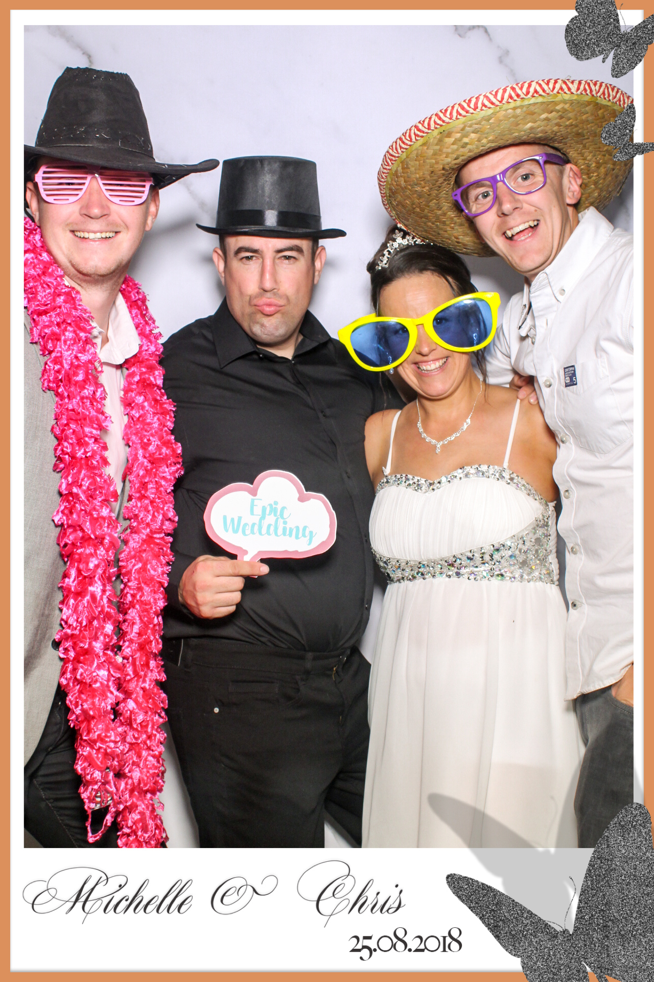 Chris & Michelle Wedding | View more photos from the event at gallery.freshbooths.com/u/FreshBooths/Chris-Michelle-Wedding