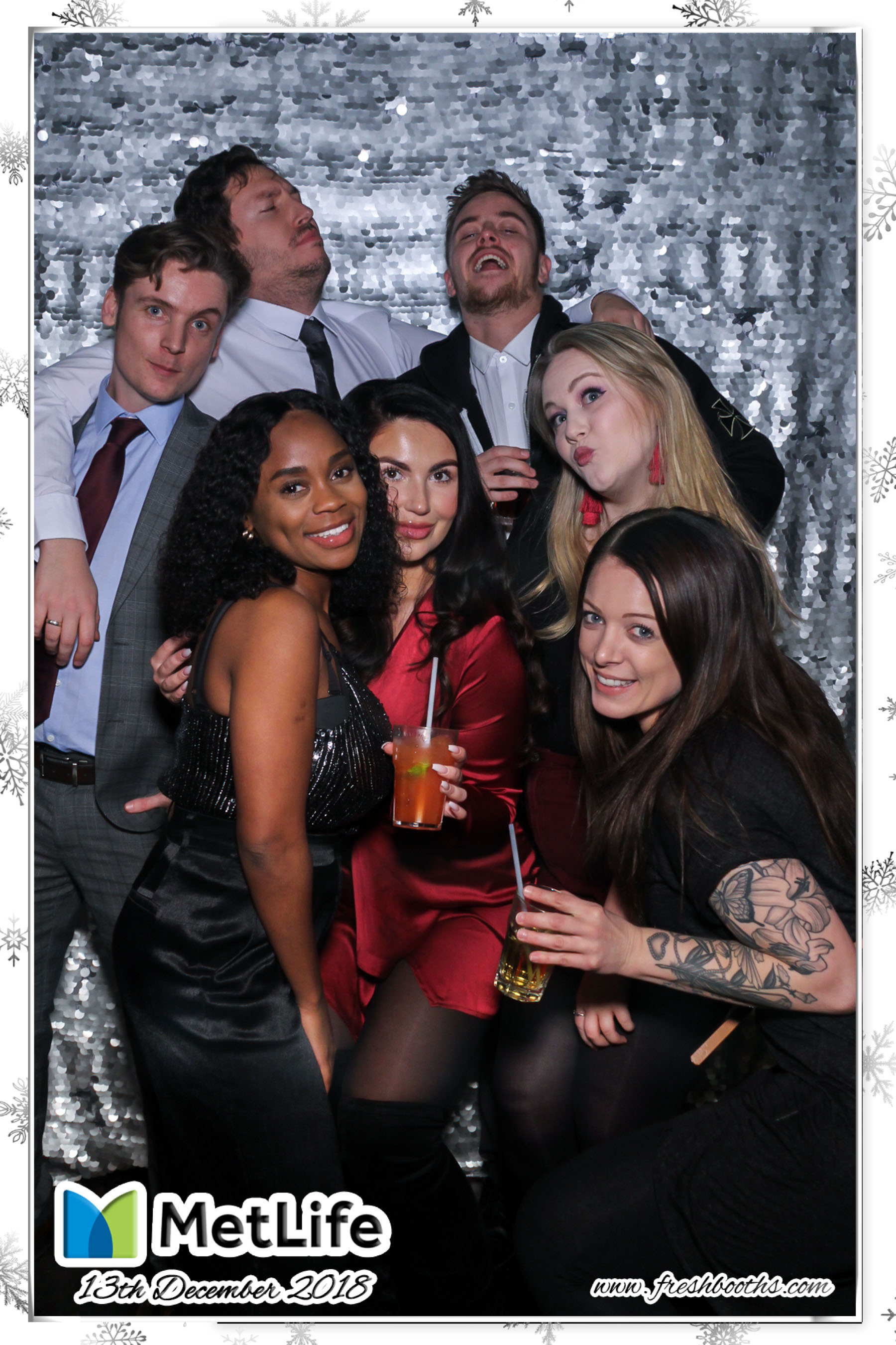 MetLife Christmas Party | View more photos from the event at gallery.freshbooths.com/u/FreshBooths/MetLife-Christmas-Party