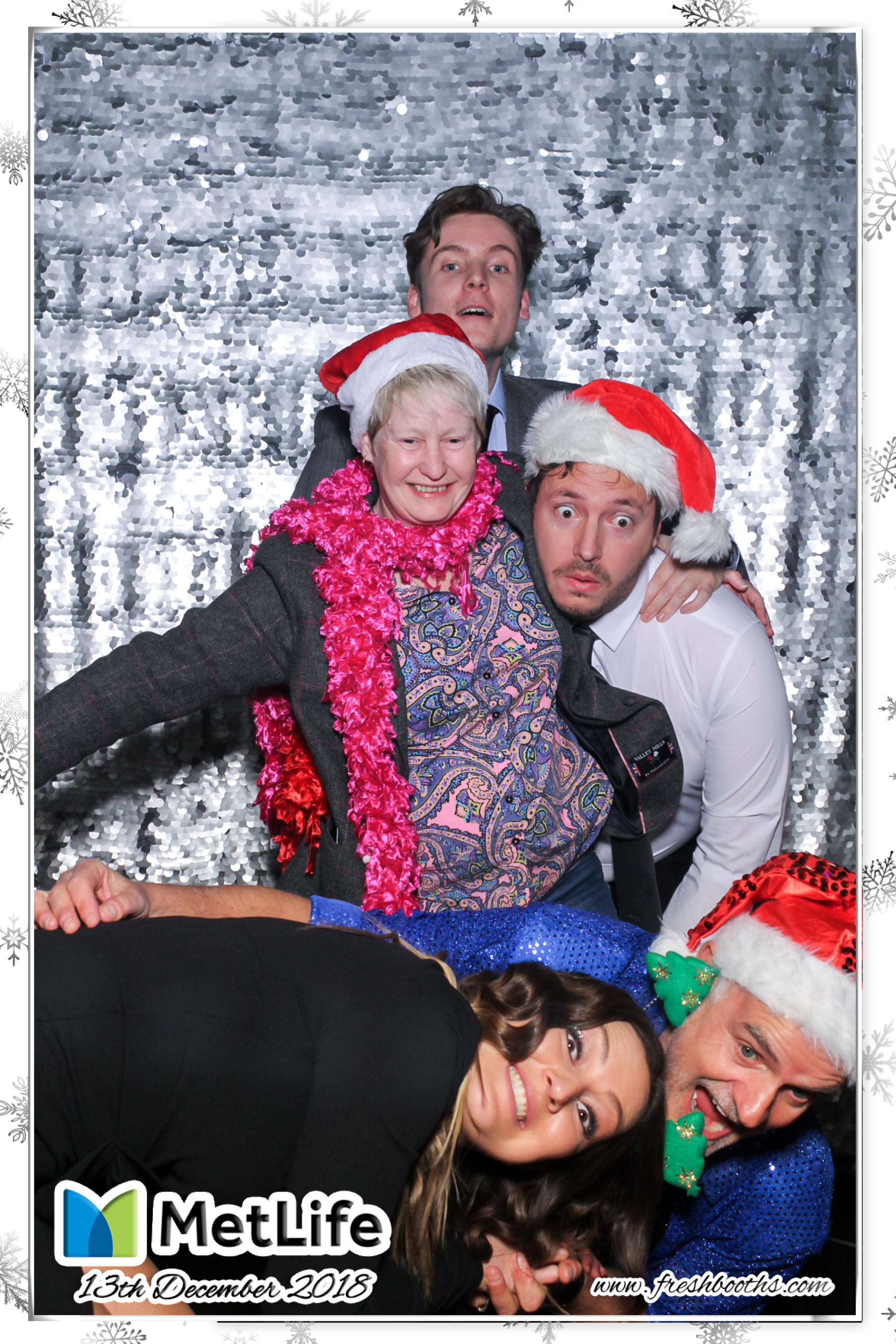 MetLife Christmas Party | View more photos from the event at gallery.freshbooths.com/u/FreshBooths/MetLife-Christmas-Party