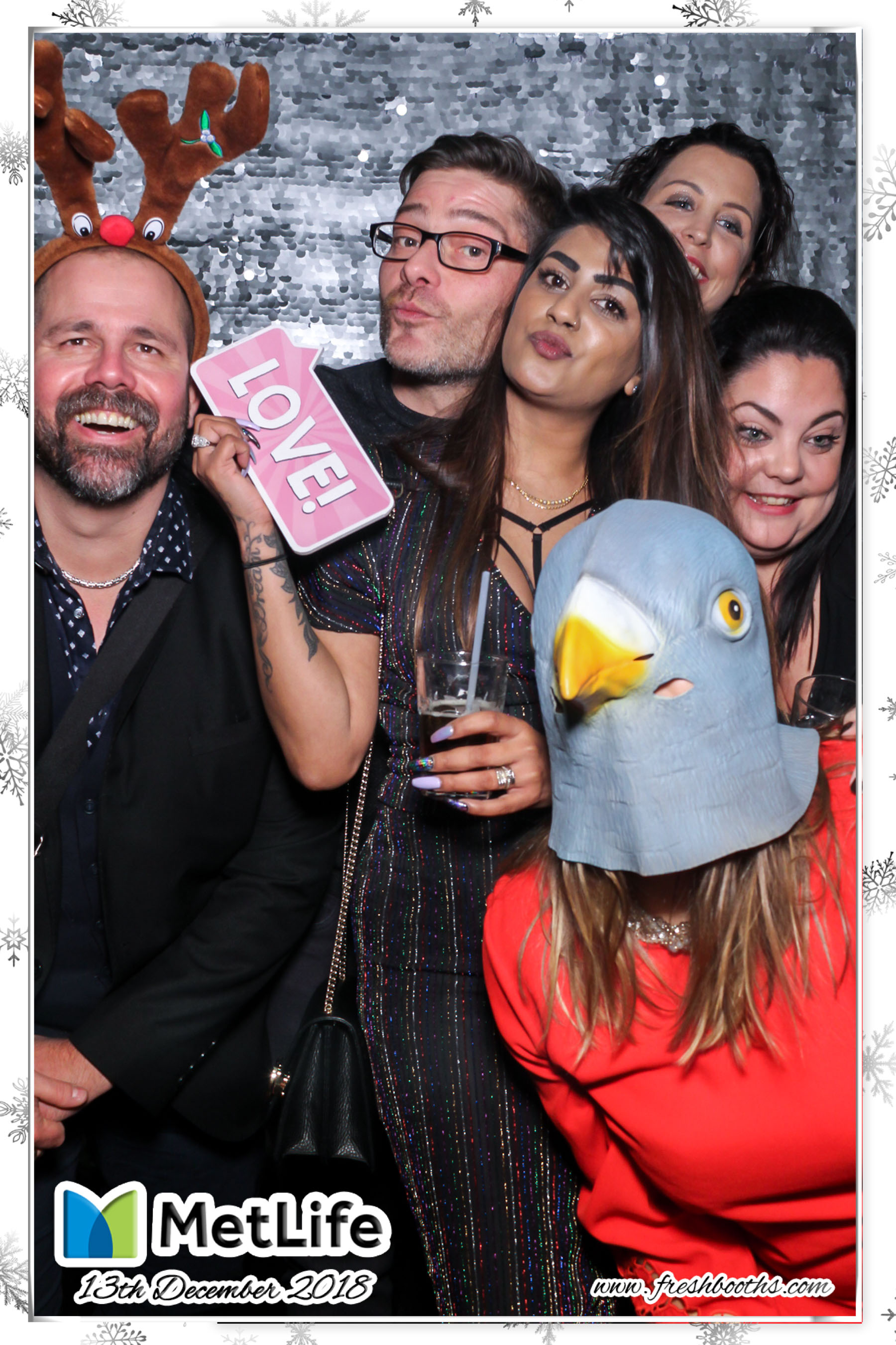 MetLife Christmas Party | View more photos from the event at gallery.freshbooths.com/u/FreshBooths/MetLife-Christmas-Party