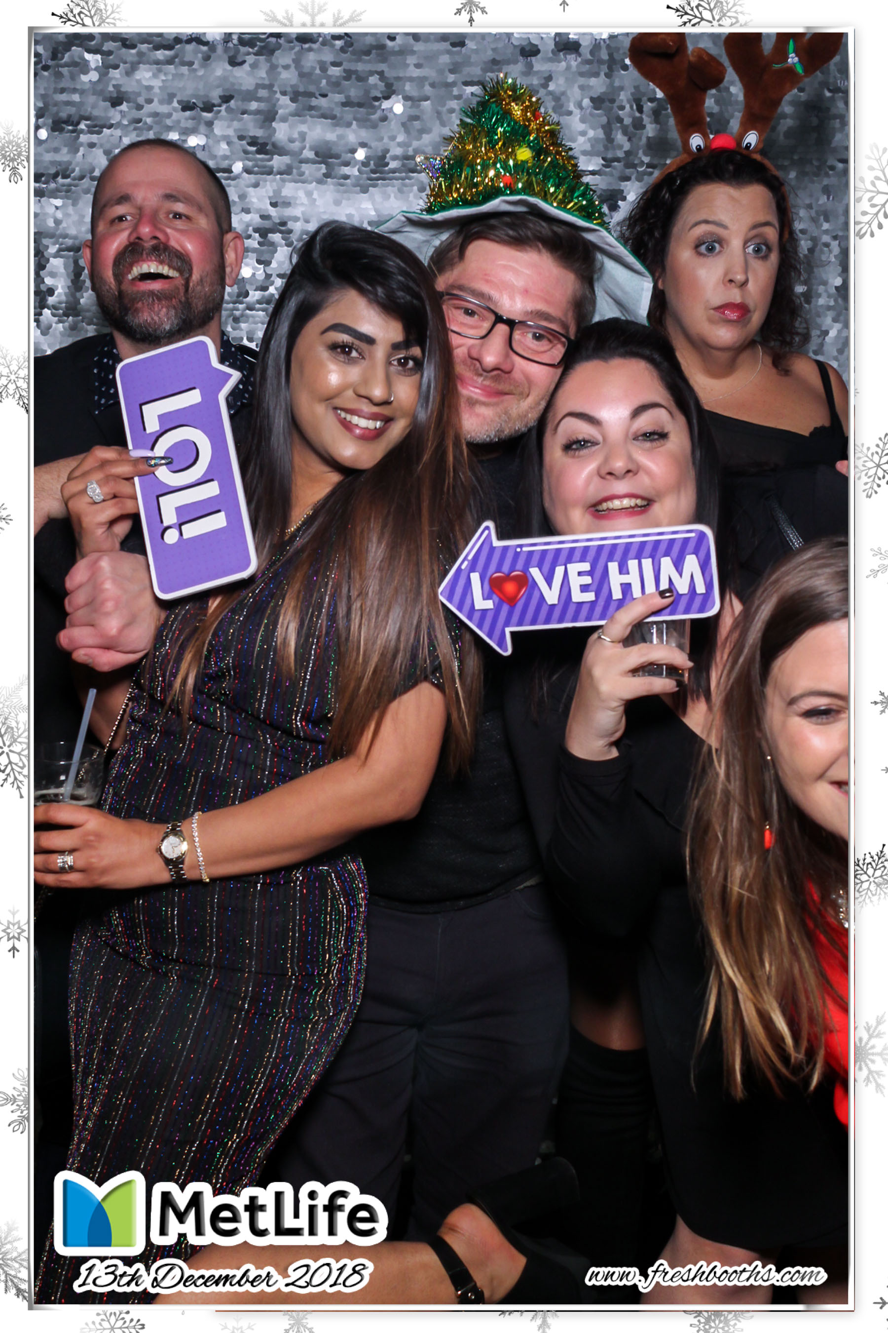 MetLife Christmas Party | View more photos from the event at gallery.freshbooths.com/u/FreshBooths/MetLife-Christmas-Party