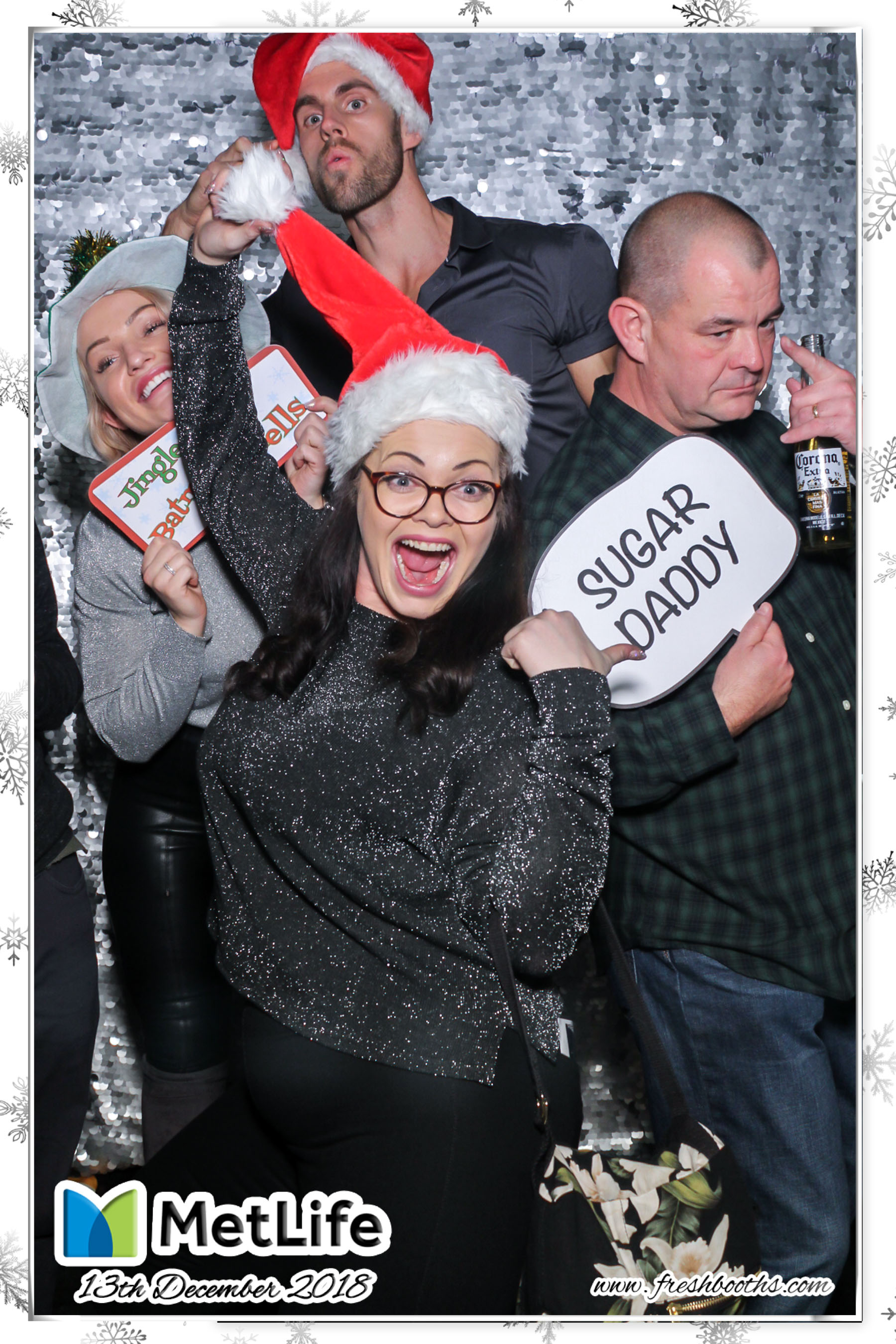 MetLife Christmas Party | View more photos from the event at gallery.freshbooths.com/u/FreshBooths/MetLife-Christmas-Party