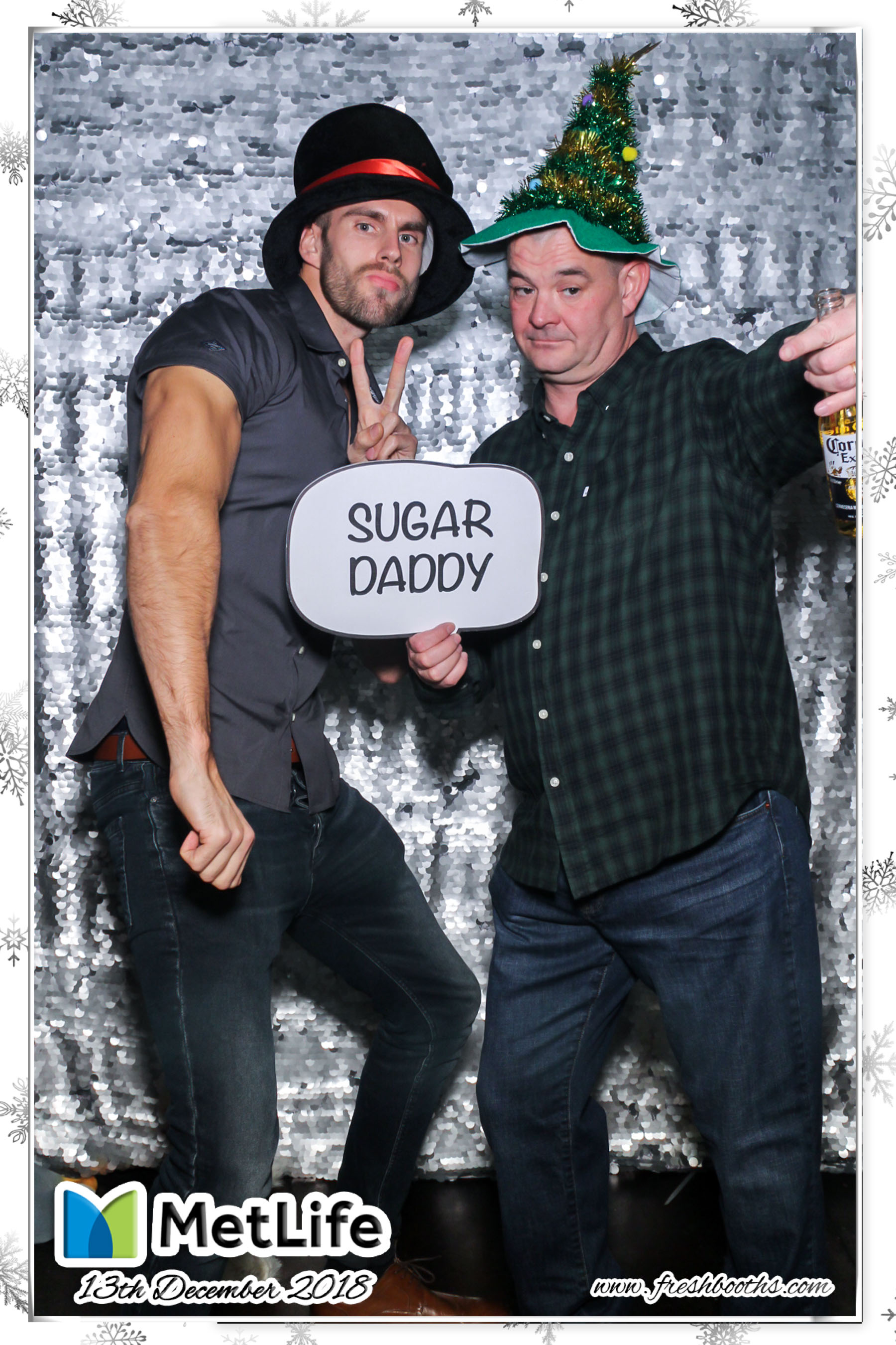 MetLife Christmas Party | View more photos from the event at gallery.freshbooths.com/u/FreshBooths/MetLife-Christmas-Party