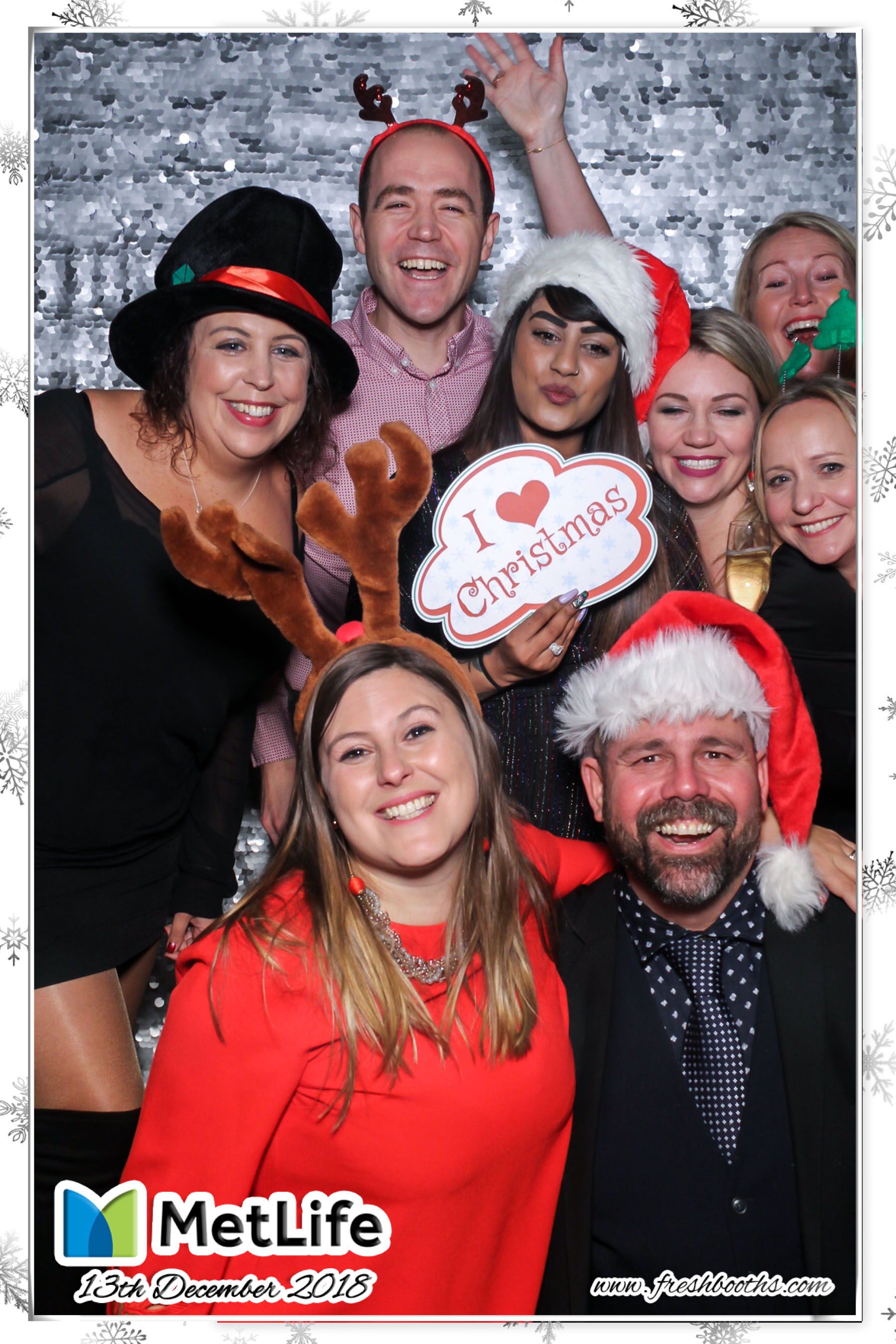 MetLife Christmas Party | View more photos from the event at gallery.freshbooths.com/u/FreshBooths/MetLife-Christmas-Party