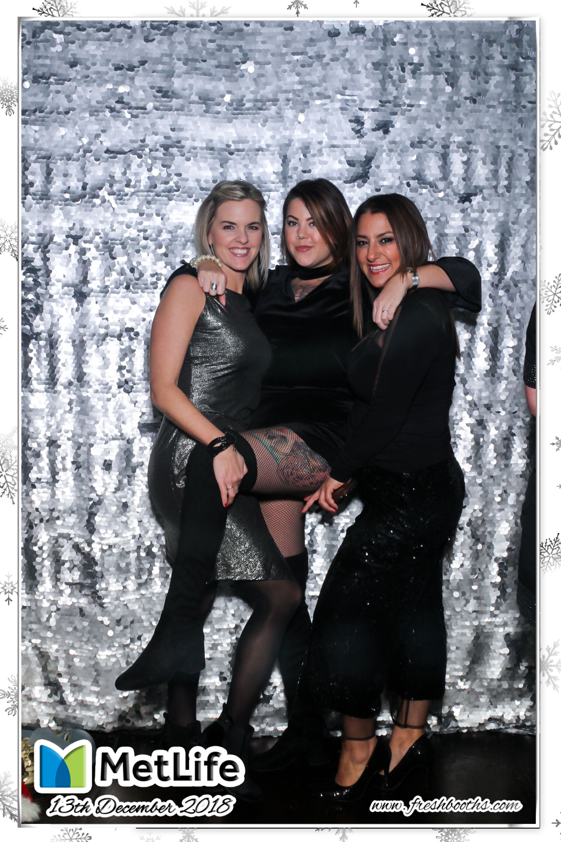 MetLife Christmas Party | View more photos from the event at gallery.freshbooths.com/u/FreshBooths/MetLife-Christmas-Party