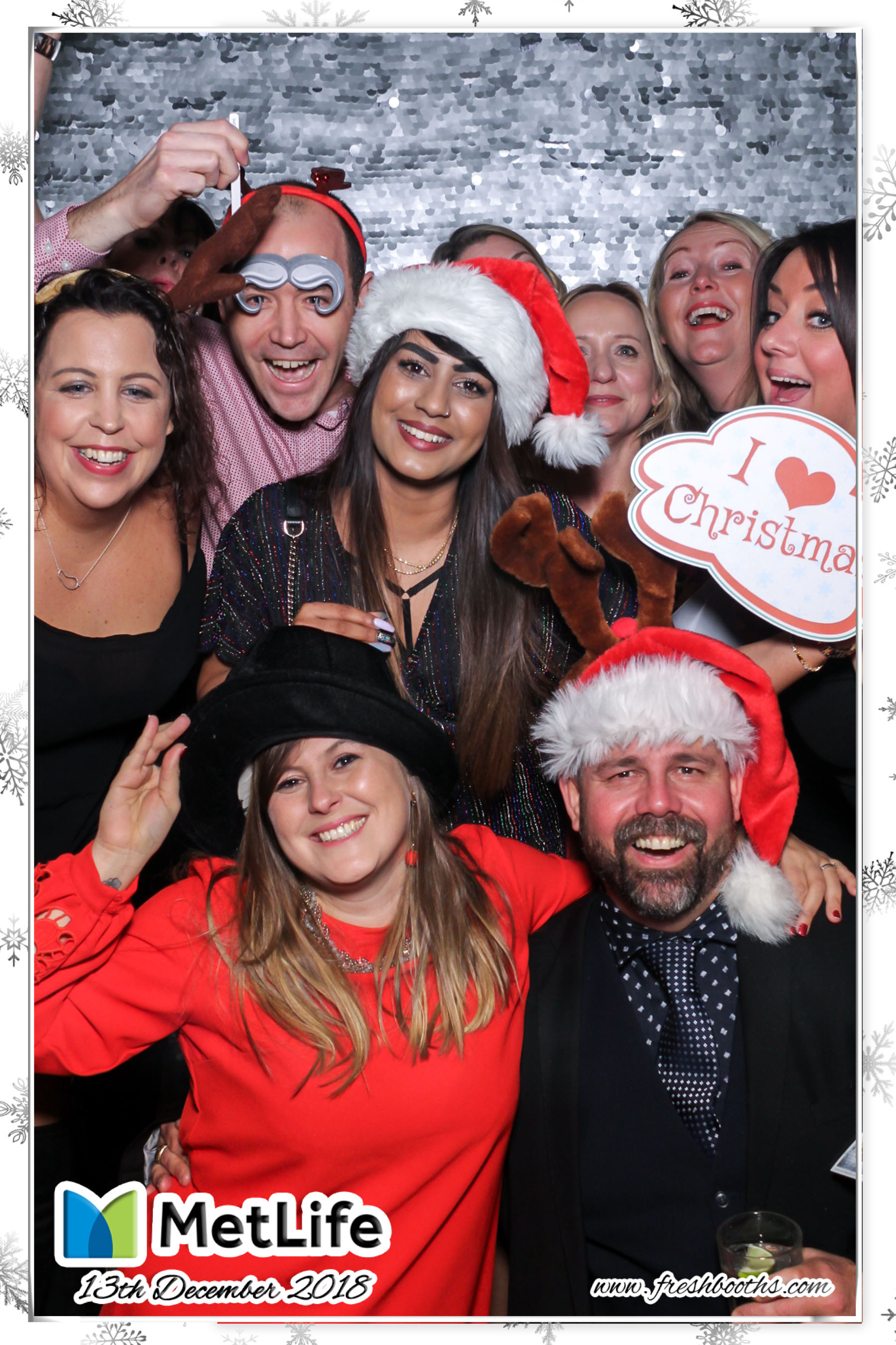 MetLife Christmas Party | View more photos from the event at gallery.freshbooths.com/u/FreshBooths/MetLife-Christmas-Party