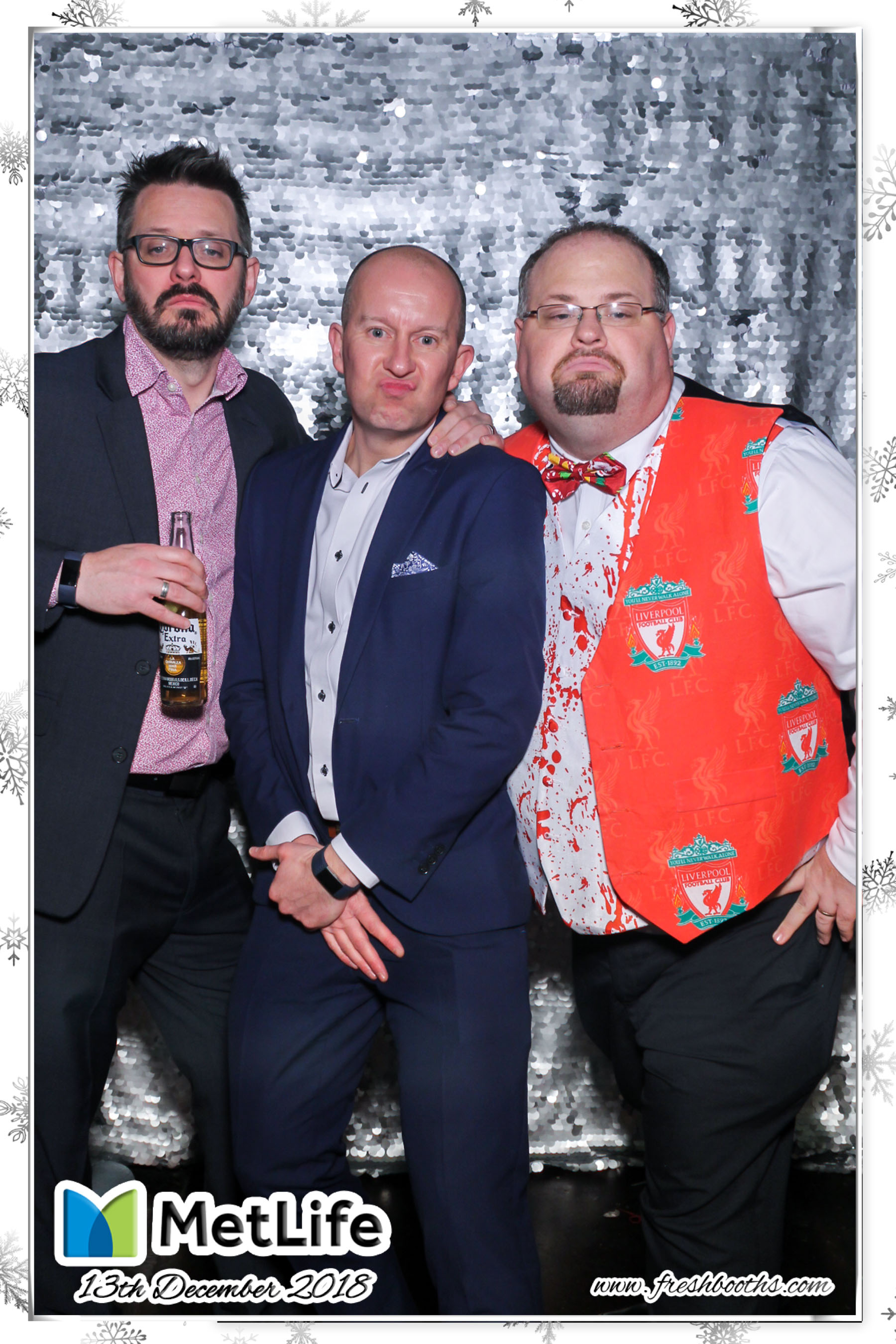 MetLife Christmas Party | View more photos from the event at gallery.freshbooths.com/u/FreshBooths/MetLife-Christmas-Party