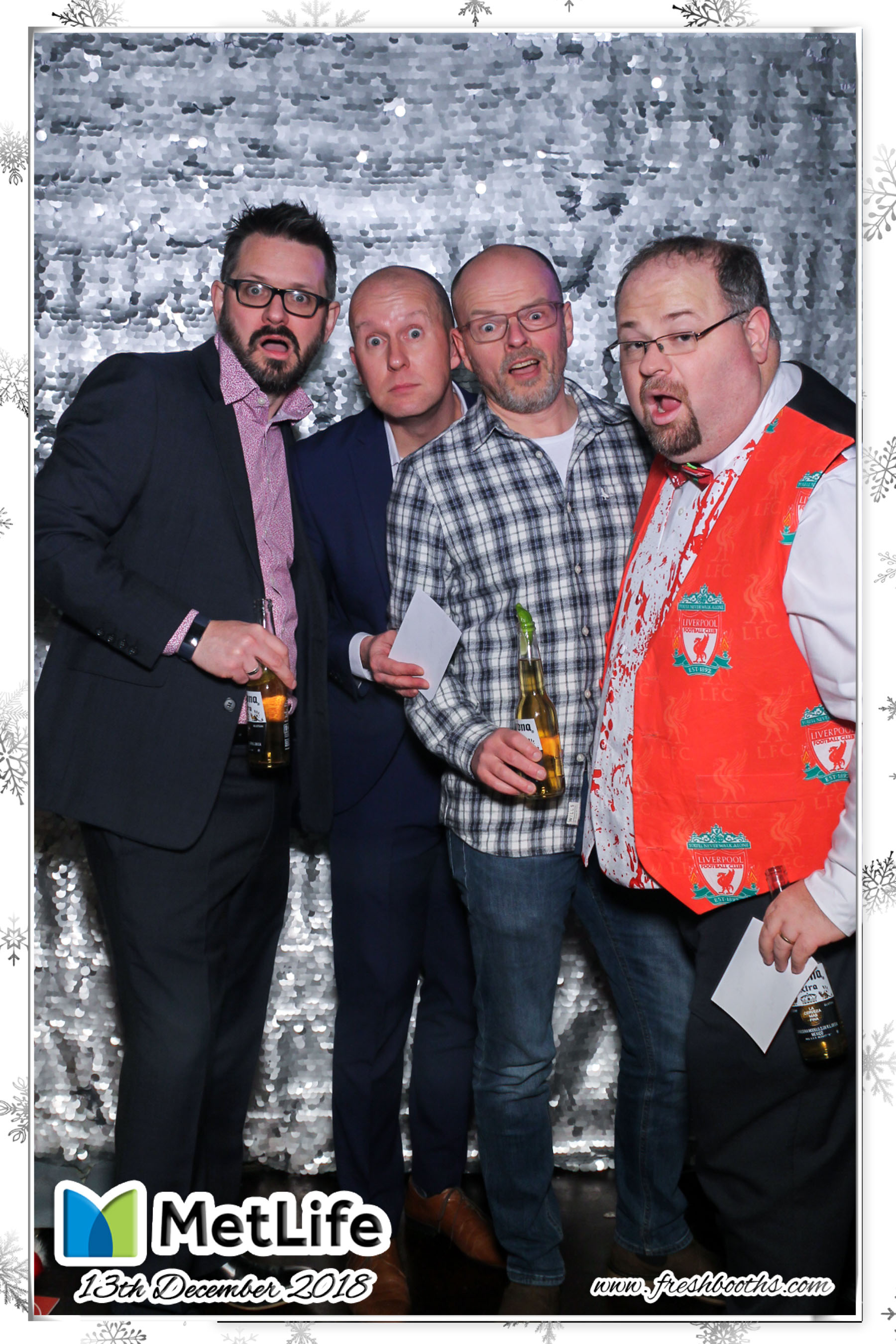 MetLife Christmas Party | View more photos from the event at gallery.freshbooths.com/u/FreshBooths/MetLife-Christmas-Party