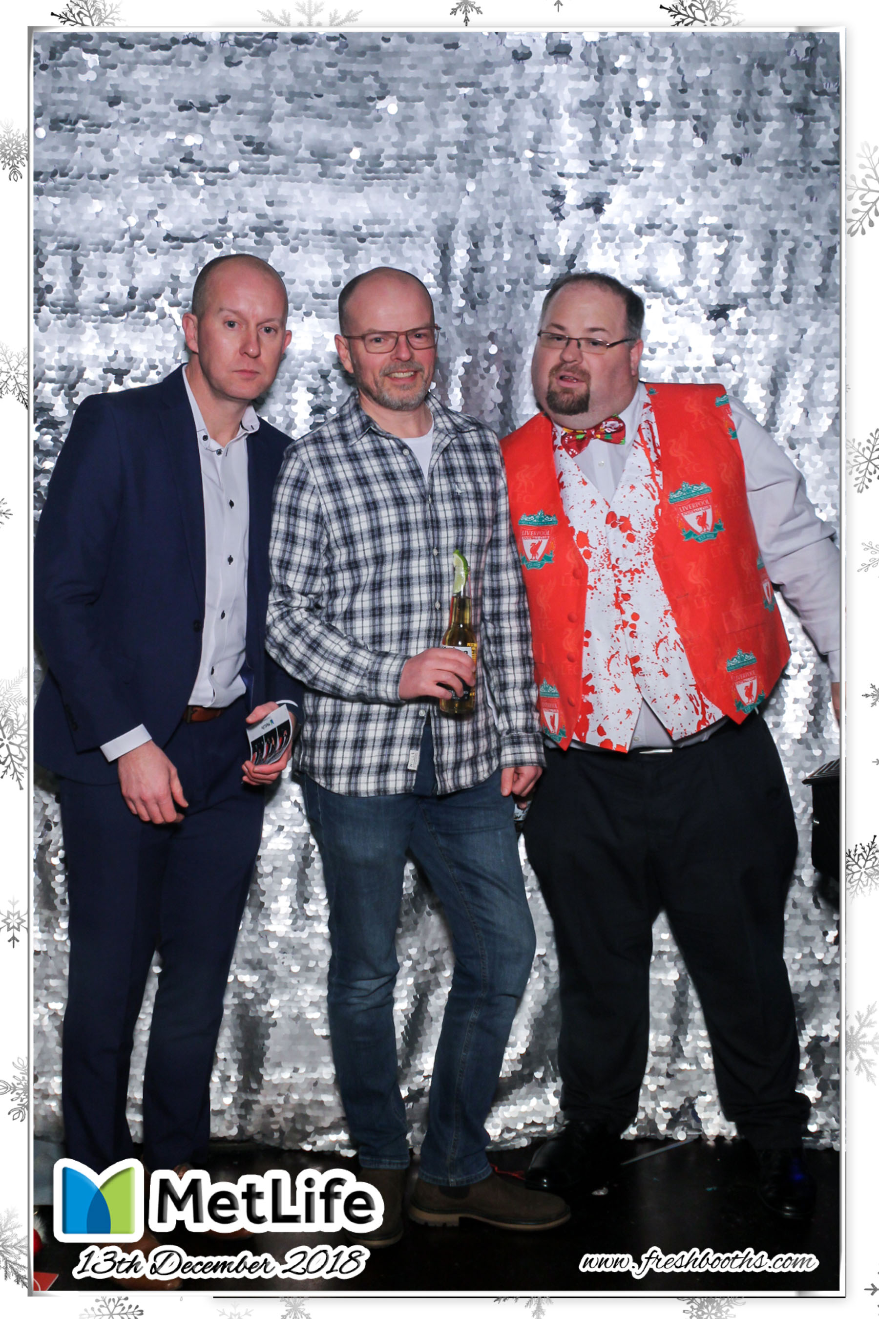 MetLife Christmas Party | View more photos from the event at gallery.freshbooths.com/u/FreshBooths/MetLife-Christmas-Party