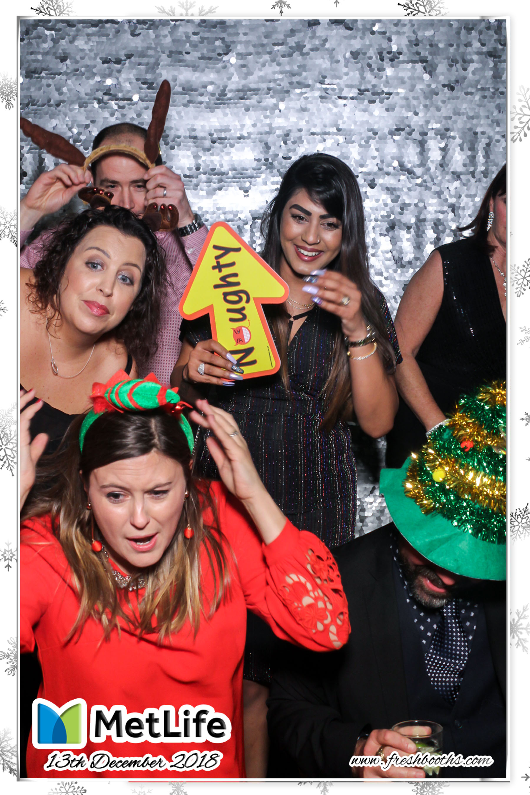 MetLife Christmas Party | View more photos from the event at gallery.freshbooths.com/u/FreshBooths/MetLife-Christmas-Party