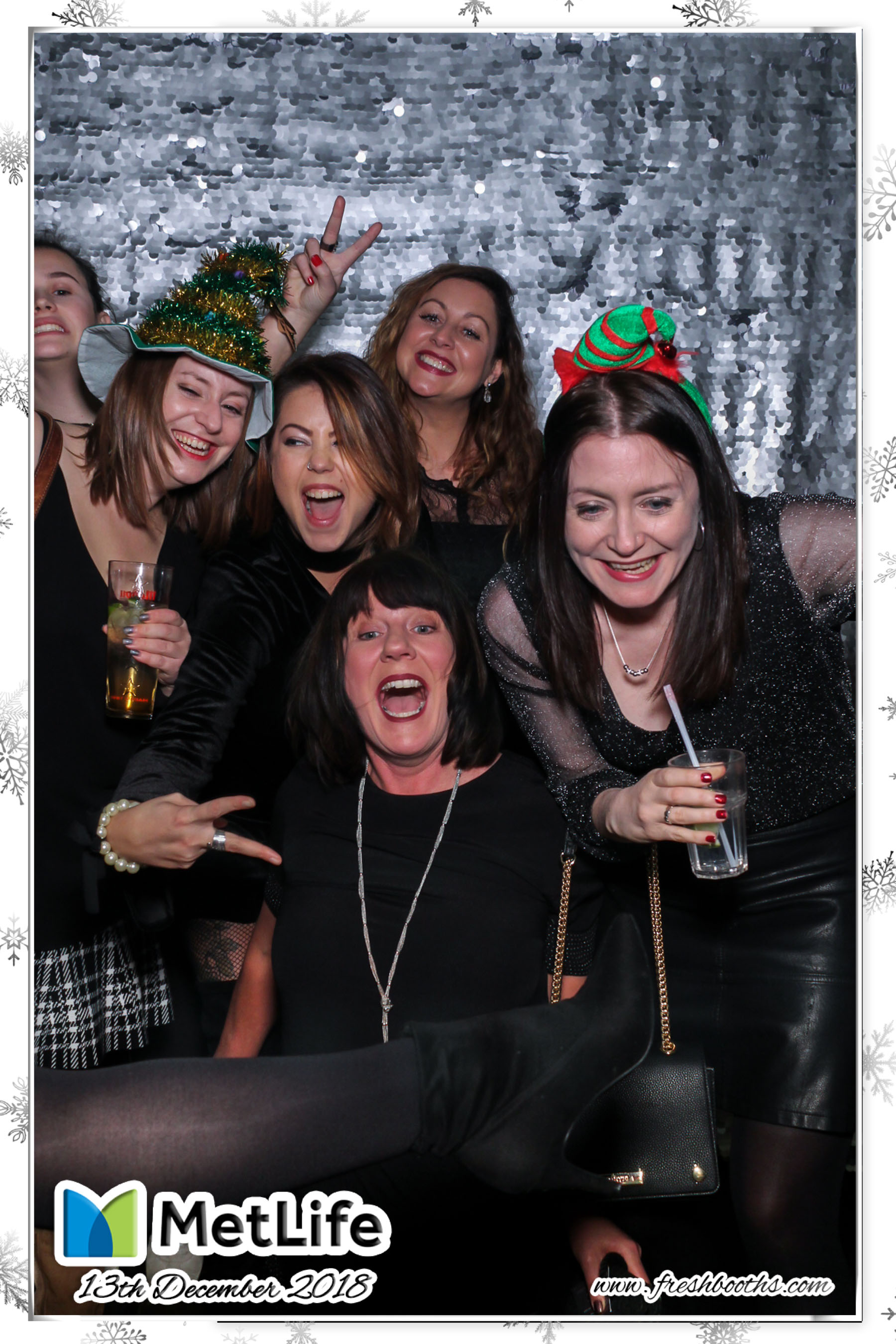 MetLife Christmas Party | View more photos from the event at gallery.freshbooths.com/u/FreshBooths/MetLife-Christmas-Party