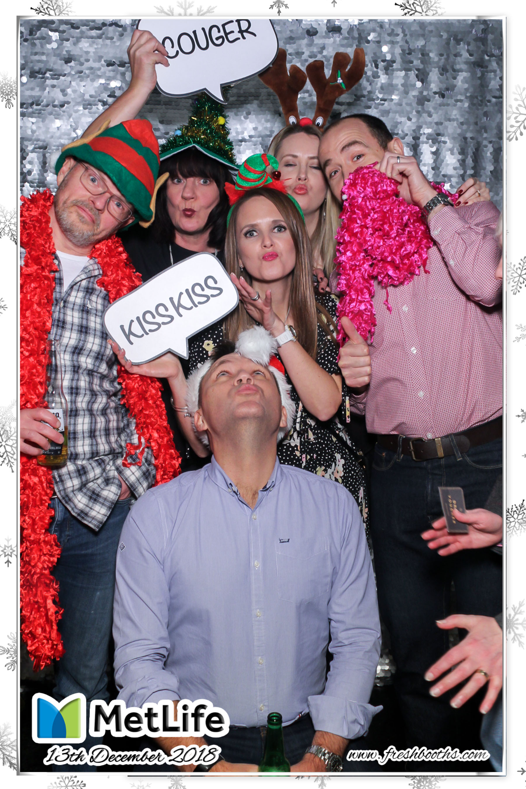 MetLife Christmas Party | View more photos from the event at gallery.freshbooths.com/u/FreshBooths/MetLife-Christmas-Party