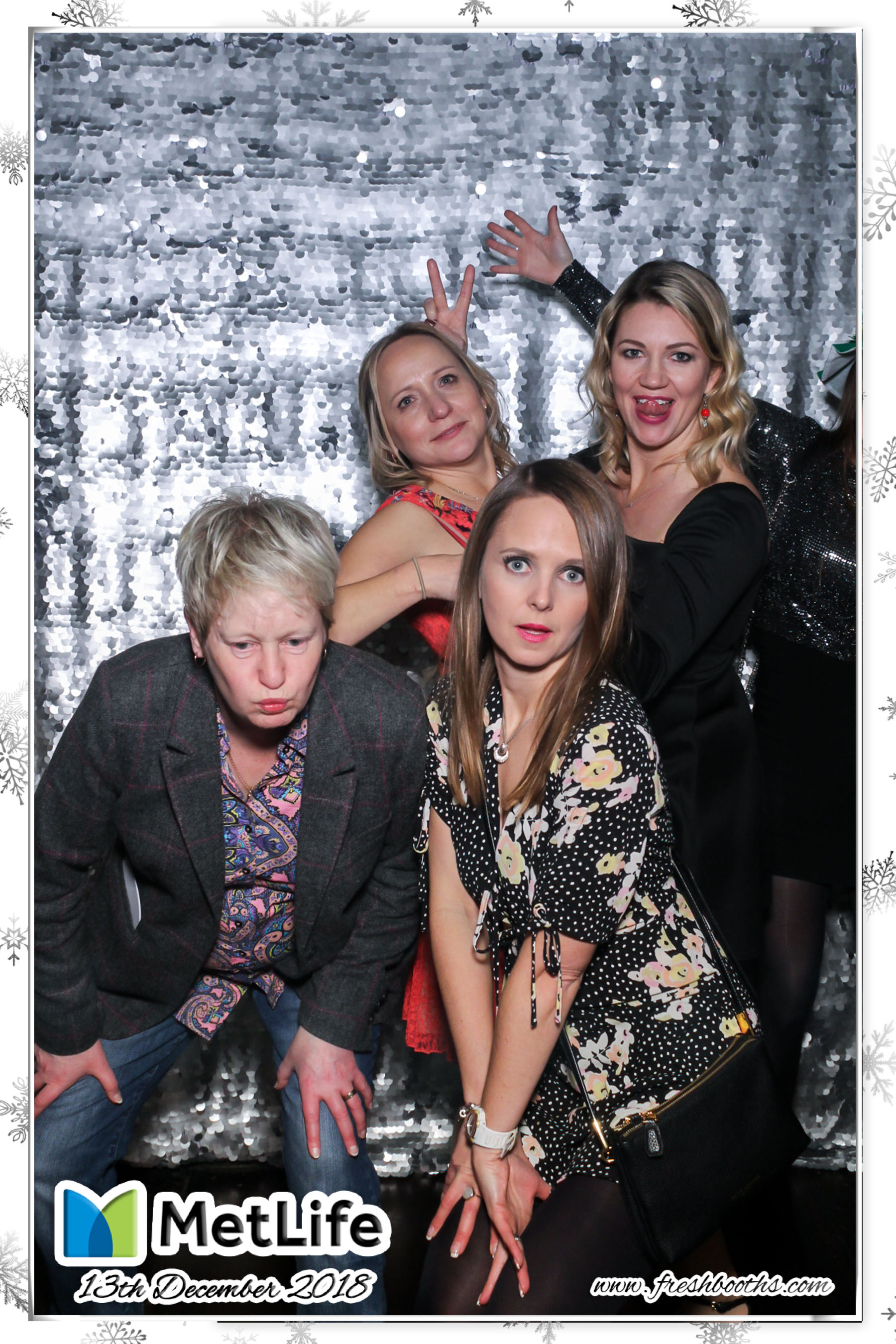 MetLife Christmas Party | View more photos from the event at gallery.freshbooths.com/u/FreshBooths/MetLife-Christmas-Party