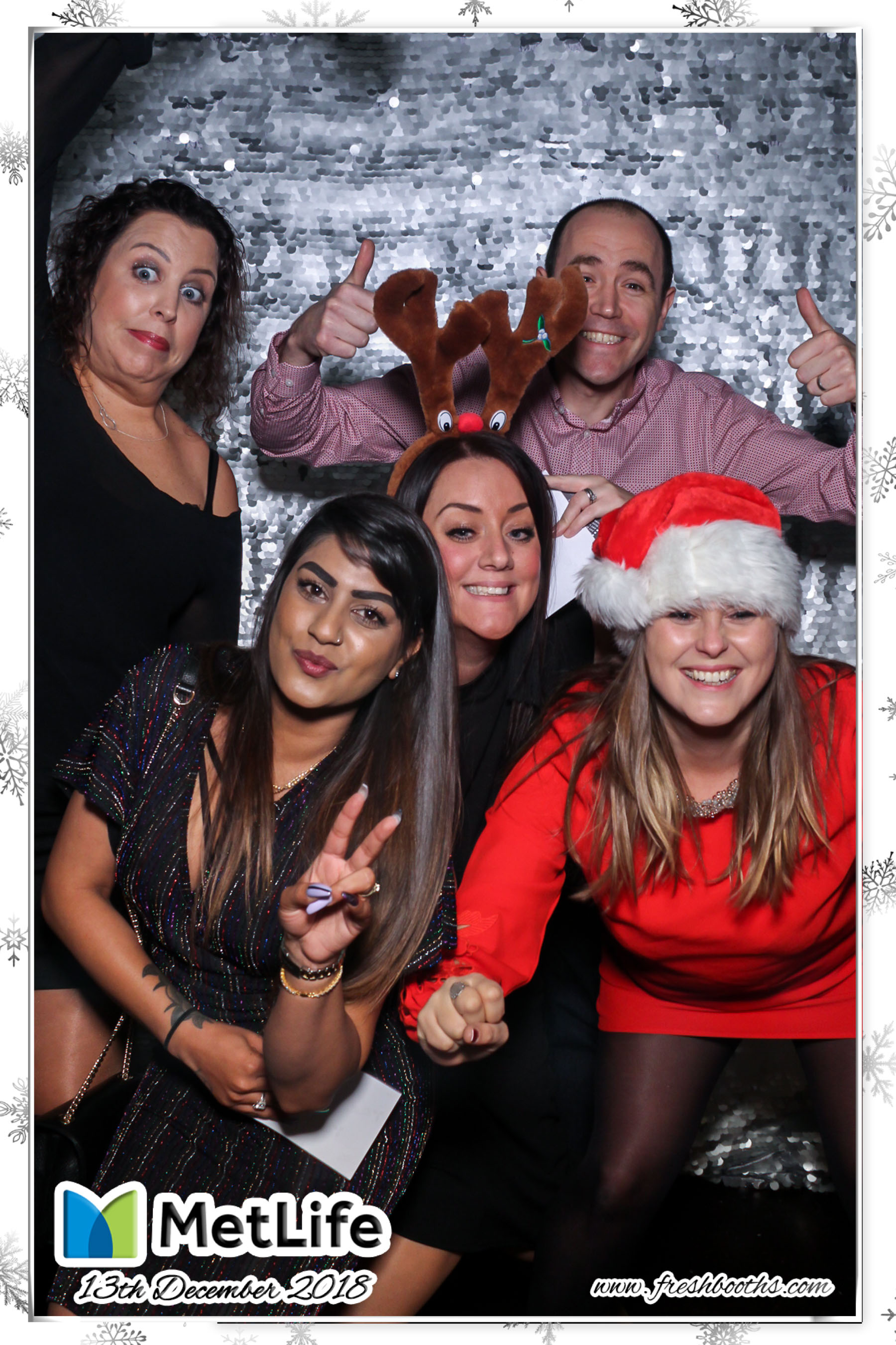 MetLife Christmas Party | View more photos from the event at gallery.freshbooths.com/u/FreshBooths/MetLife-Christmas-Party