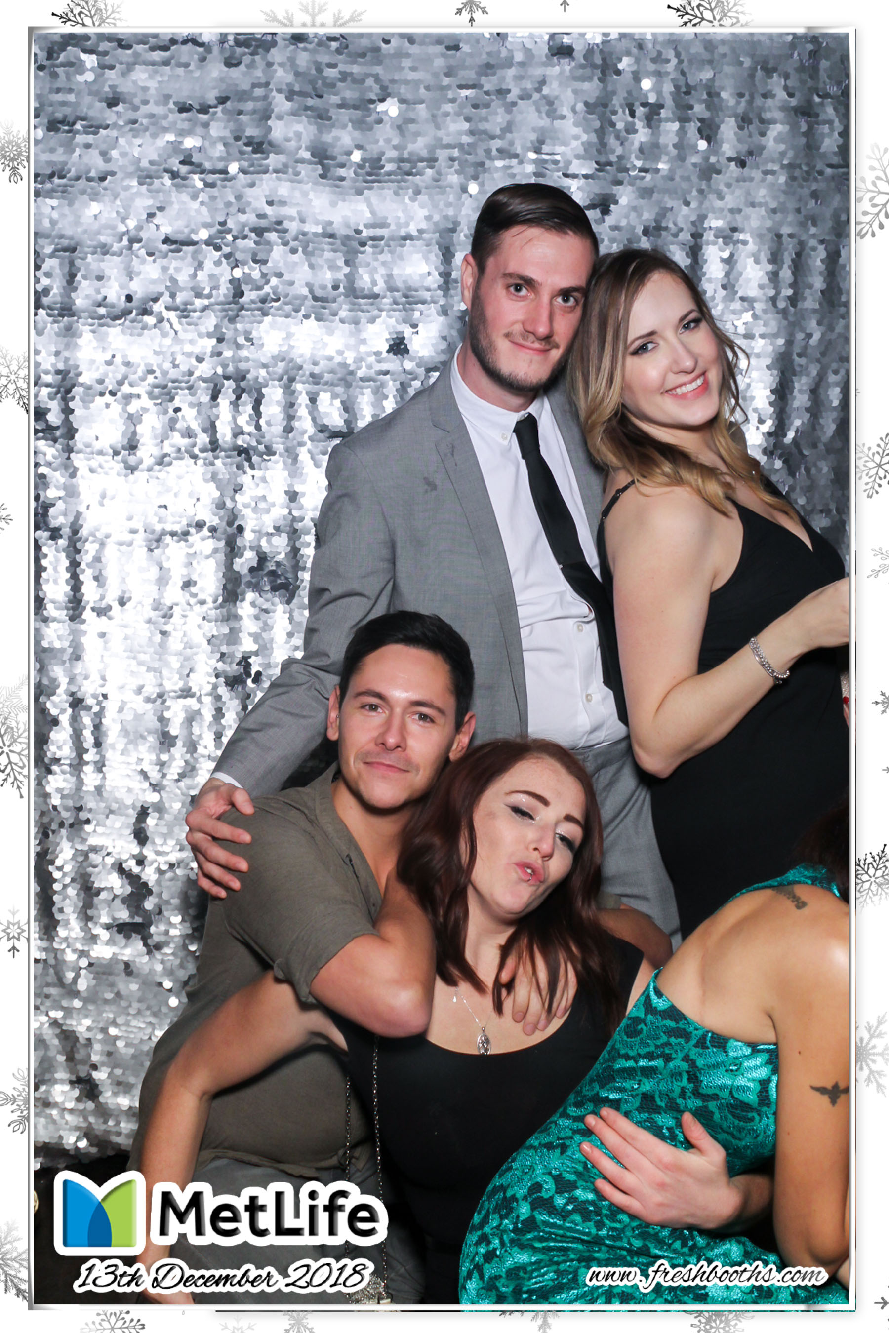 MetLife Christmas Party | View more photos from the event at gallery.freshbooths.com/u/FreshBooths/MetLife-Christmas-Party