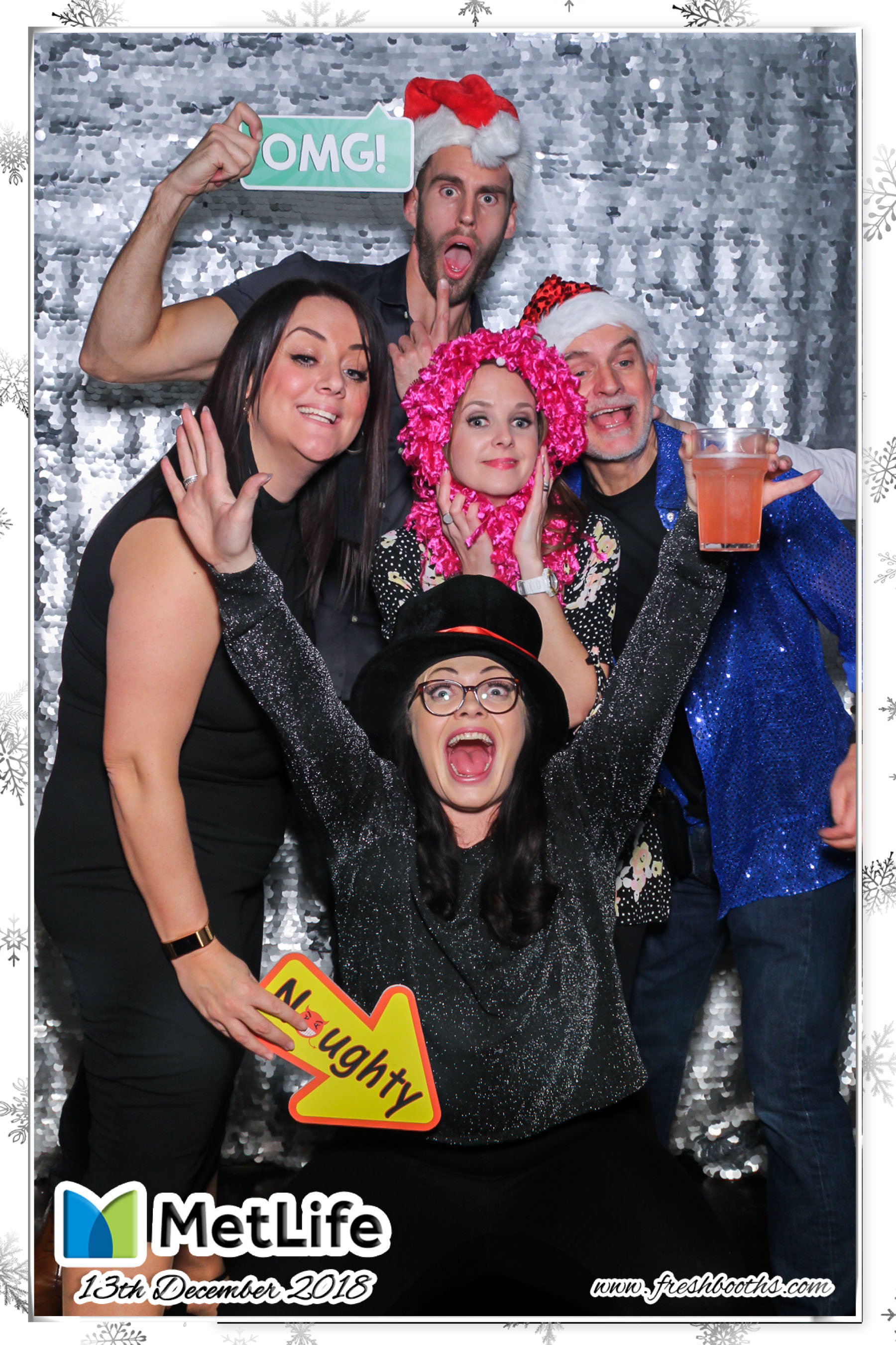 MetLife Christmas Party | View more photos from the event at gallery.freshbooths.com/u/FreshBooths/MetLife-Christmas-Party