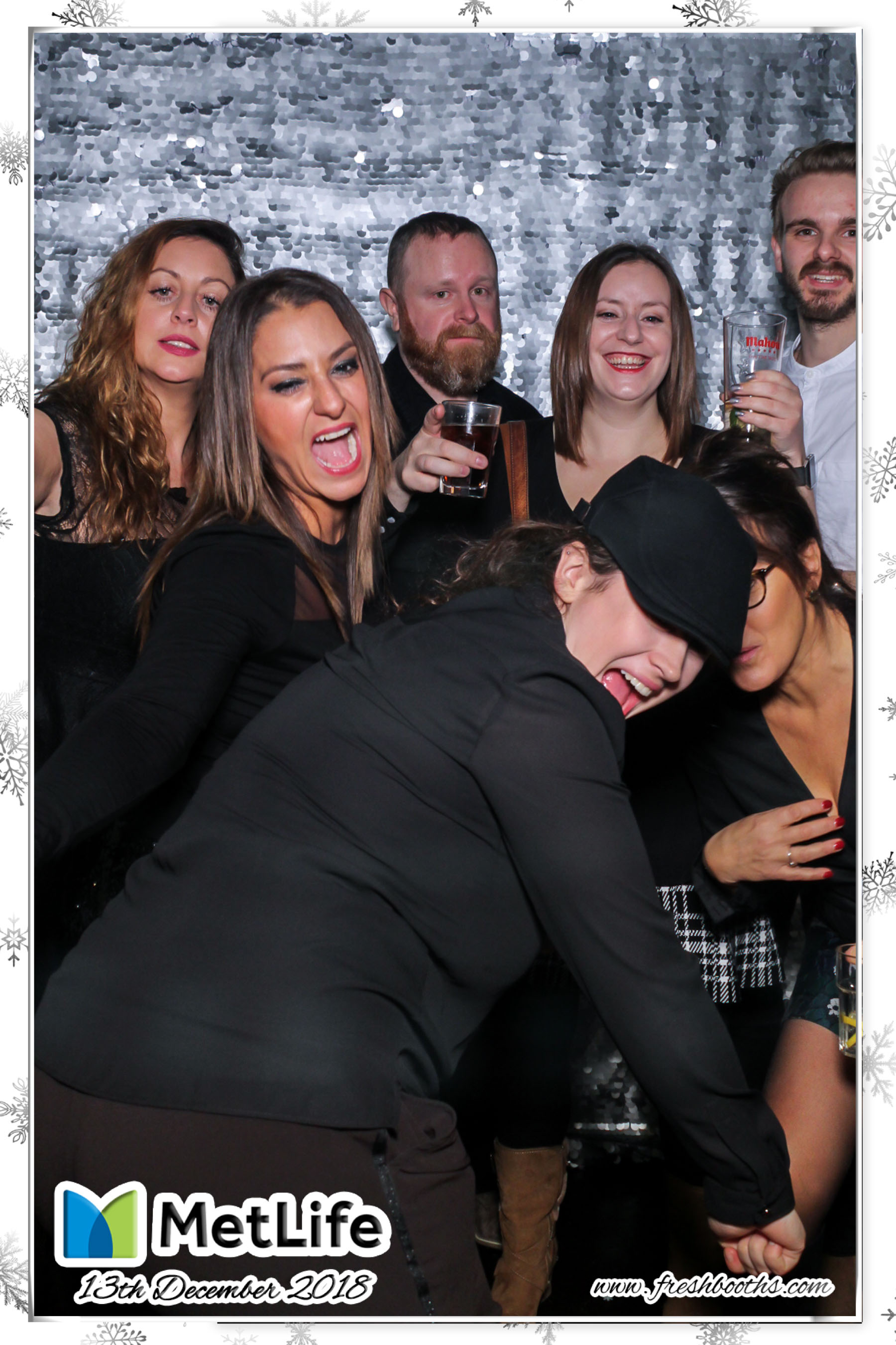 MetLife Christmas Party | View more photos from the event at gallery.freshbooths.com/u/FreshBooths/MetLife-Christmas-Party
