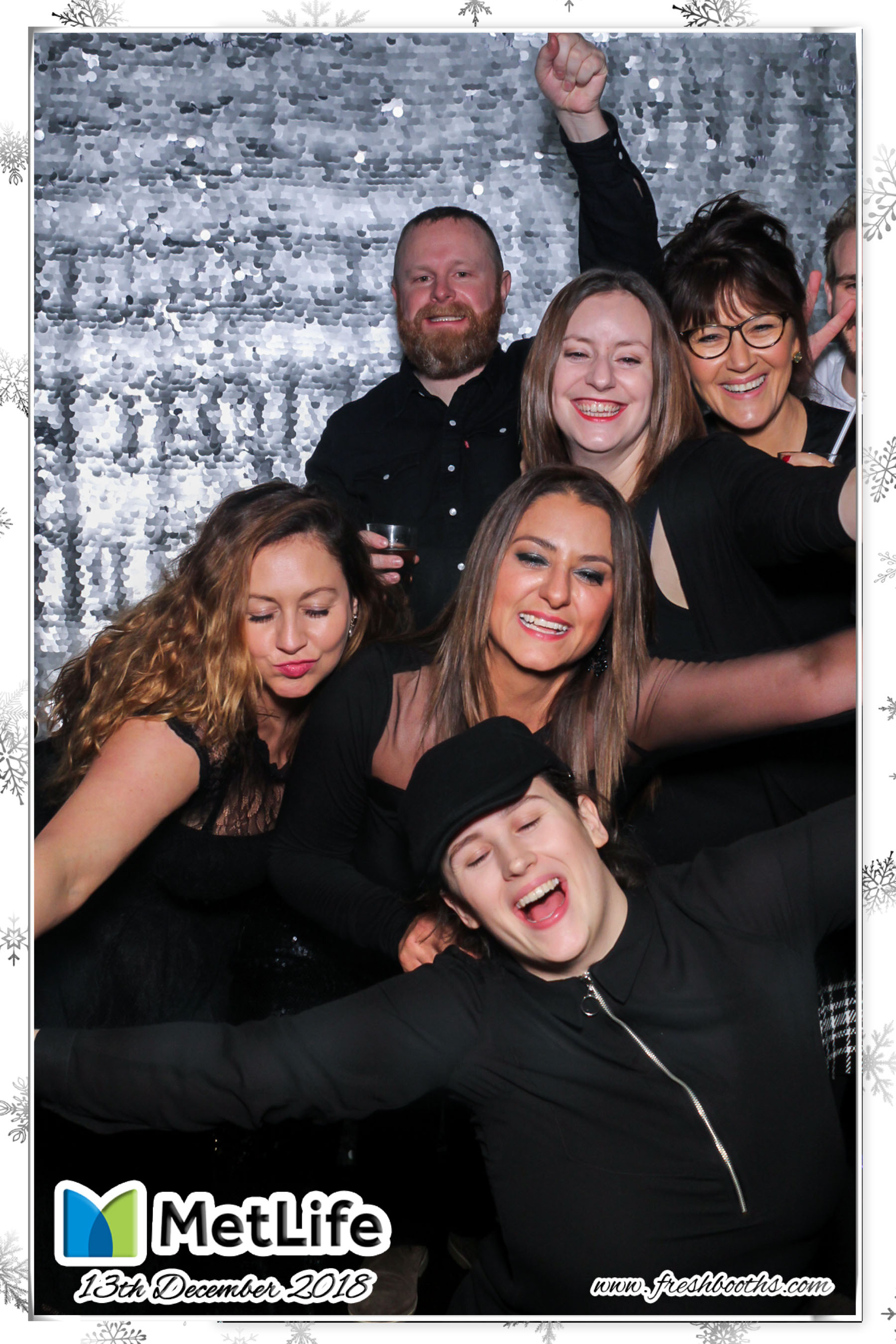 MetLife Christmas Party | View more photos from the event at gallery.freshbooths.com/u/FreshBooths/MetLife-Christmas-Party