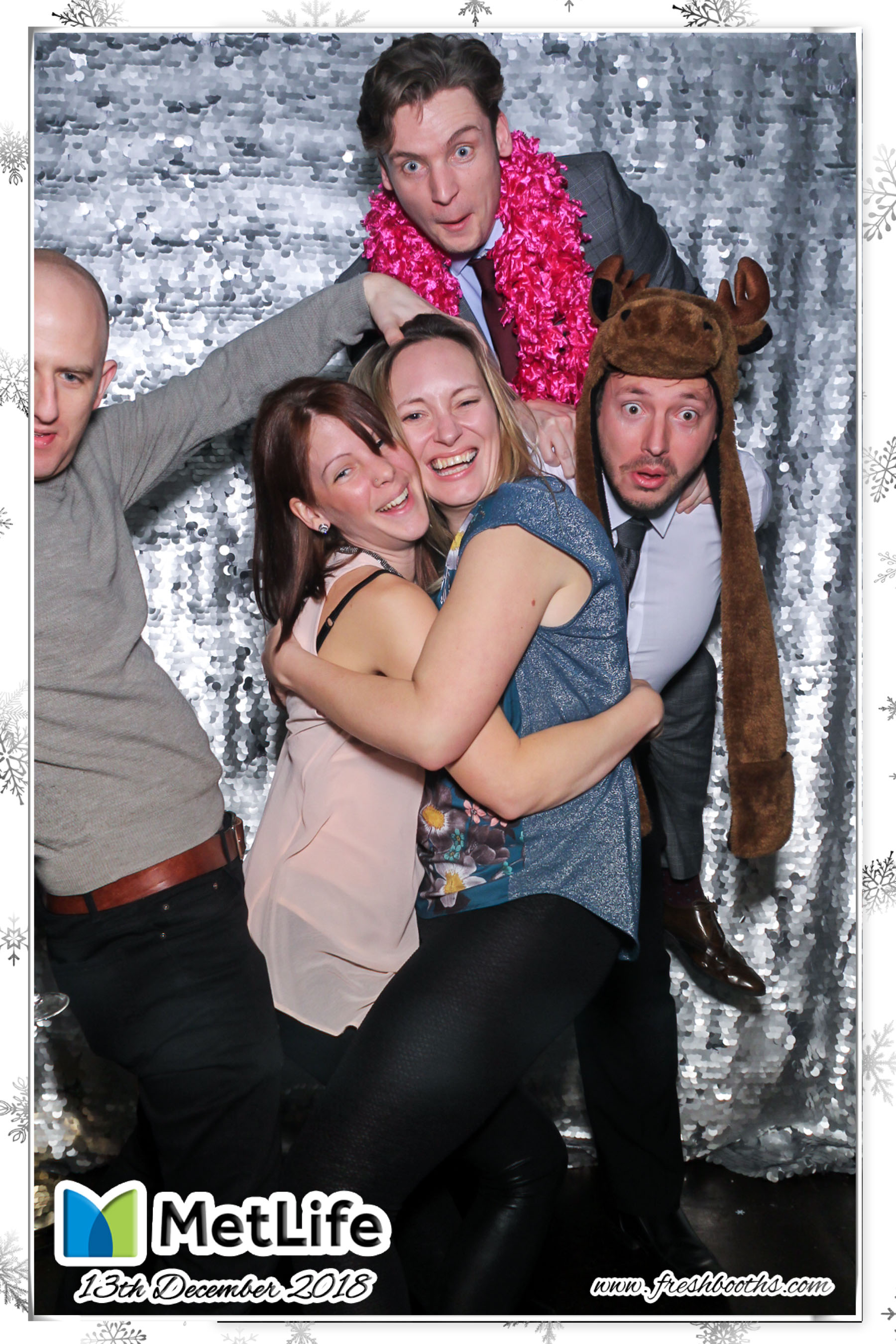 MetLife Christmas Party | View more photos from the event at gallery.freshbooths.com/u/FreshBooths/MetLife-Christmas-Party