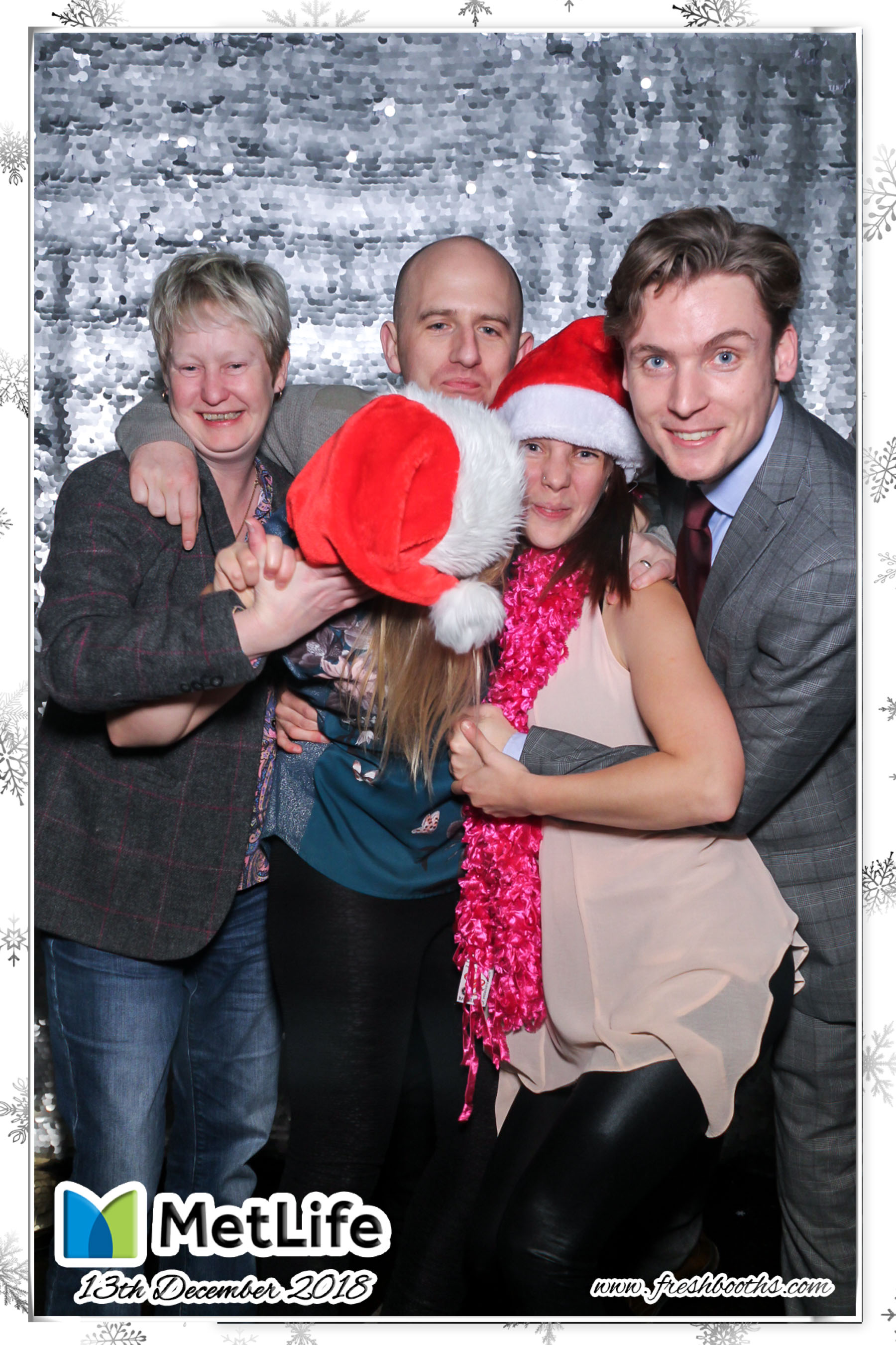 MetLife Christmas Party | View more photos from the event at gallery.freshbooths.com/u/FreshBooths/MetLife-Christmas-Party