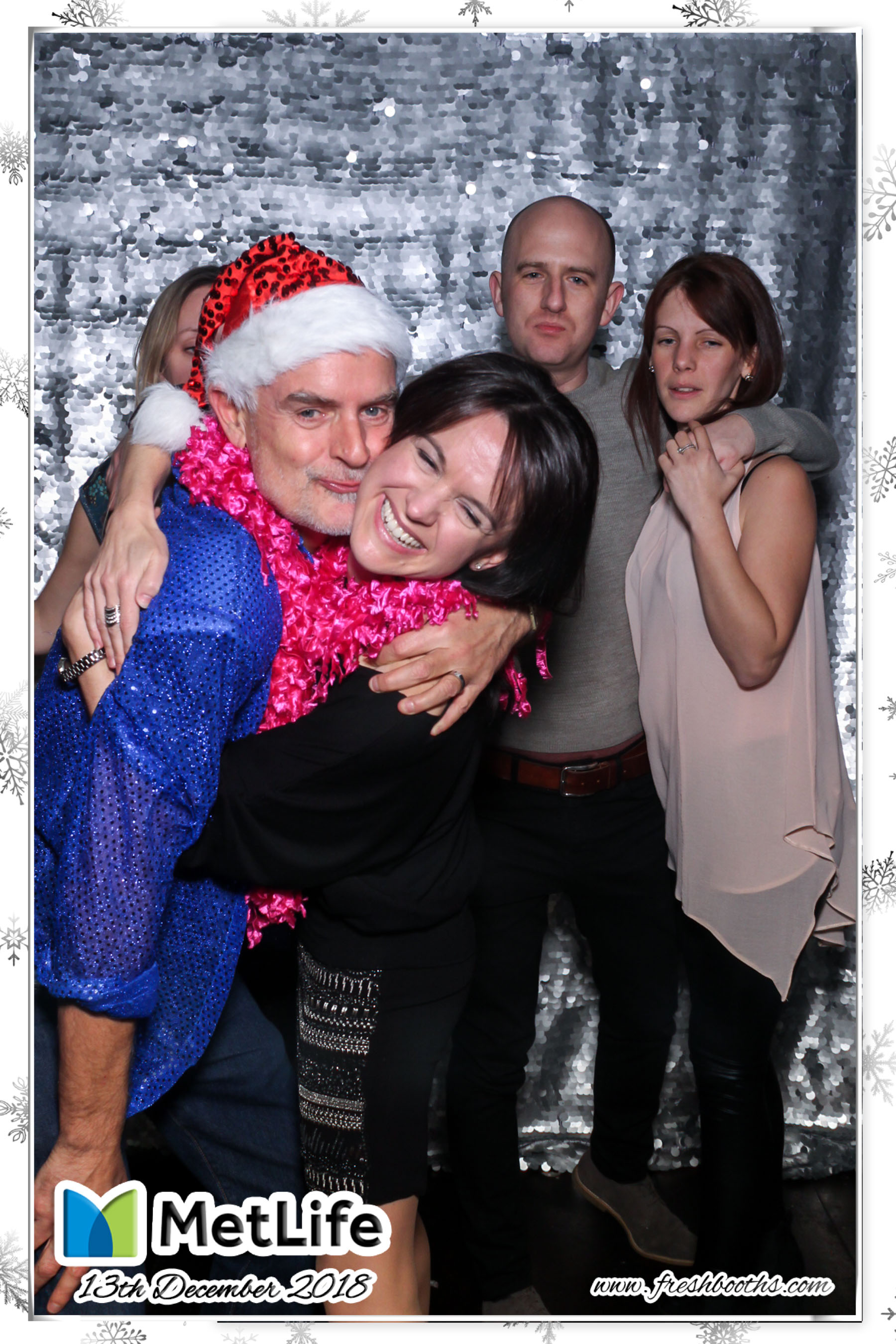 MetLife Christmas Party | View more photos from the event at gallery.freshbooths.com/u/FreshBooths/MetLife-Christmas-Party
